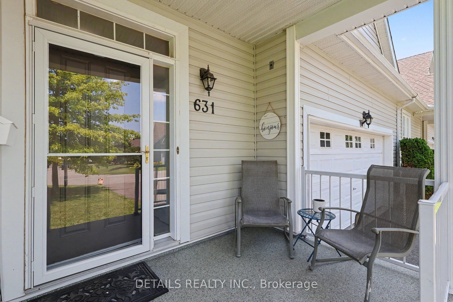 631 Country Trail Property Photo 24