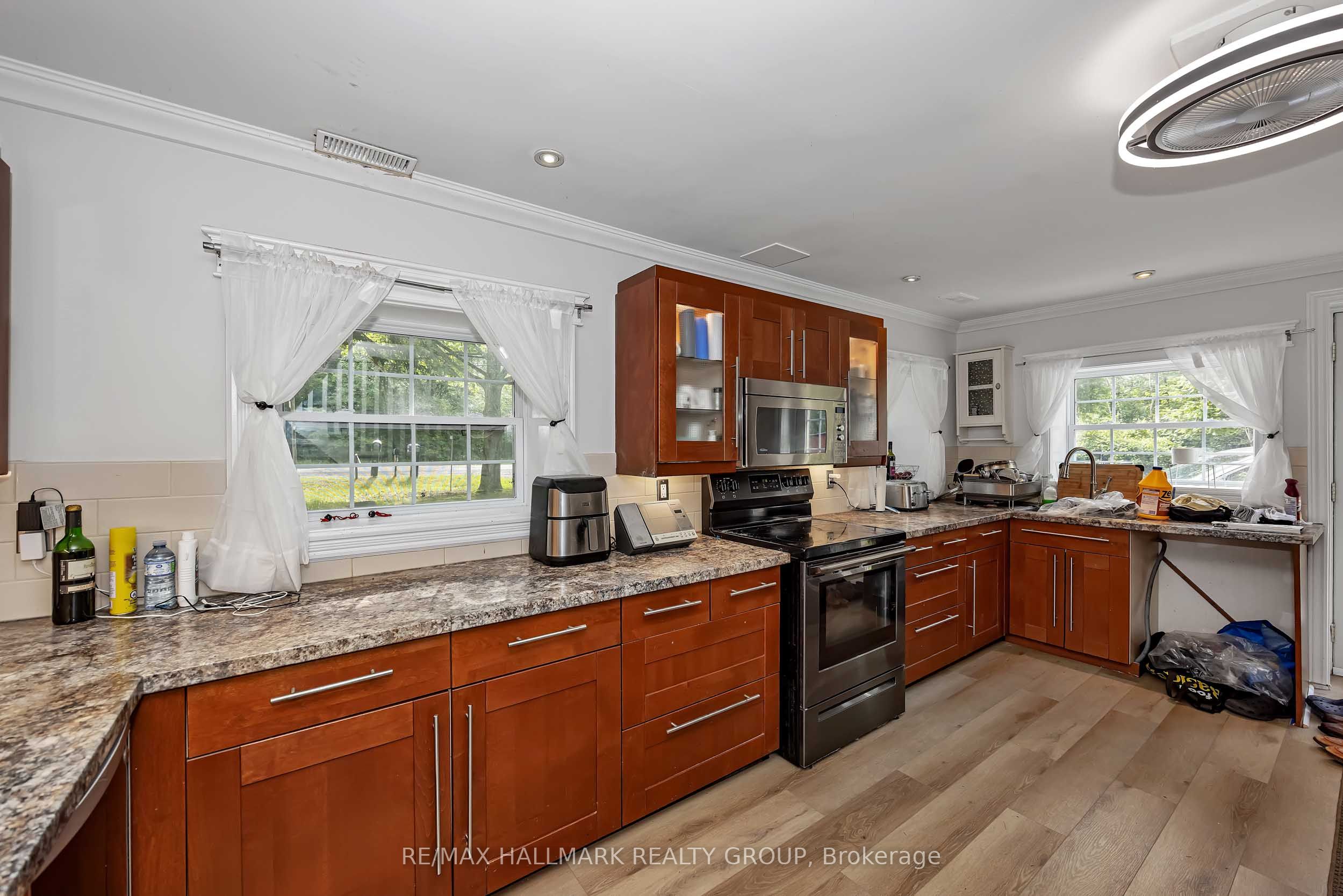 4982 Rideau River Road Property Photo 7