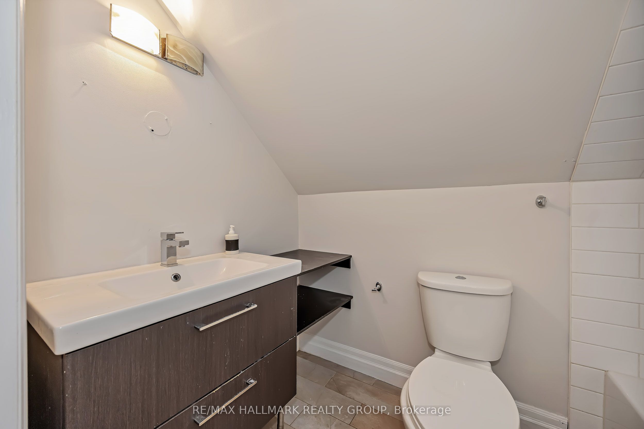 4982 Rideau River Road Property Photo 15