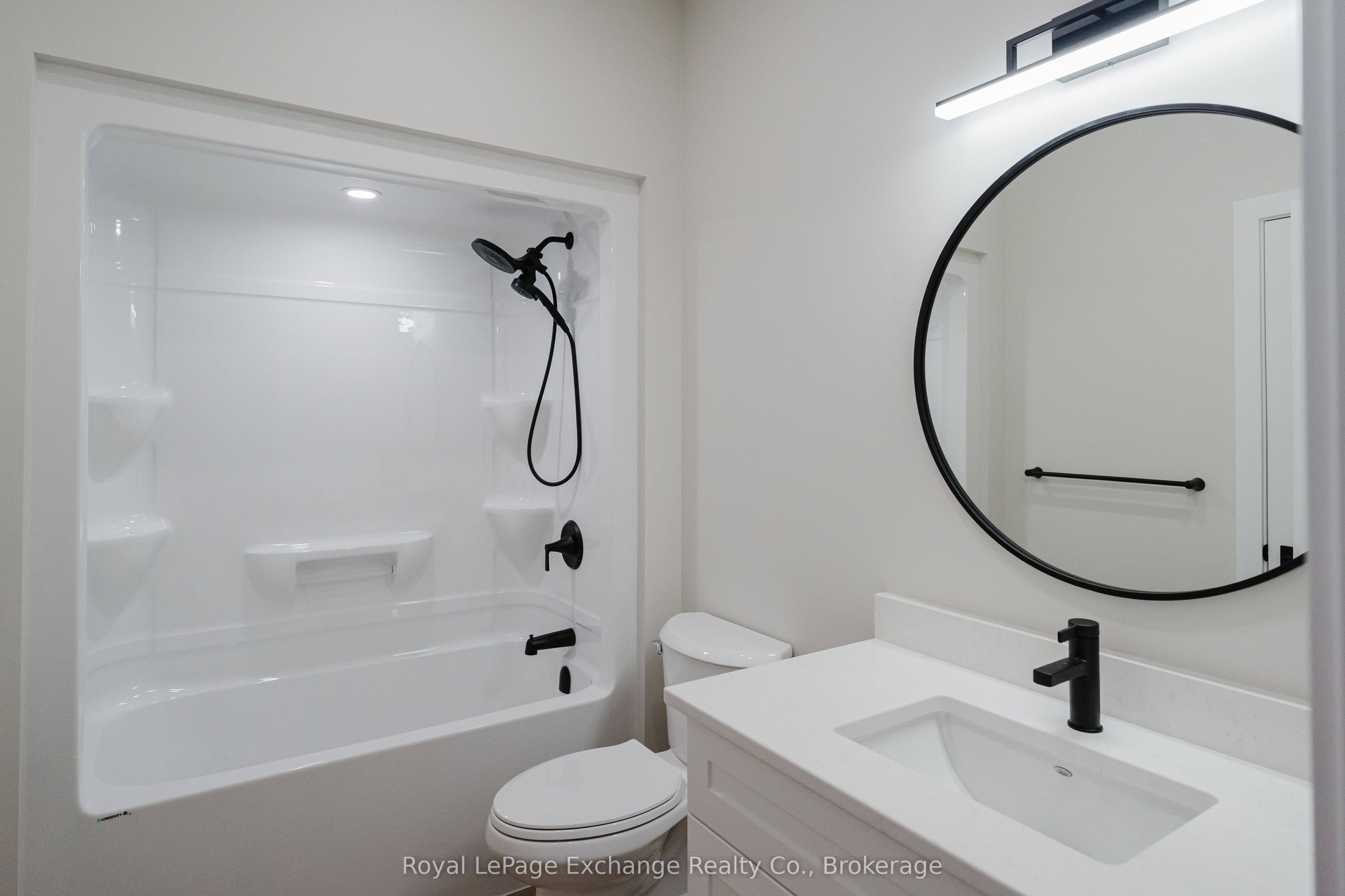 1071 Waterloo Street N Unit 42 Property Photo 15