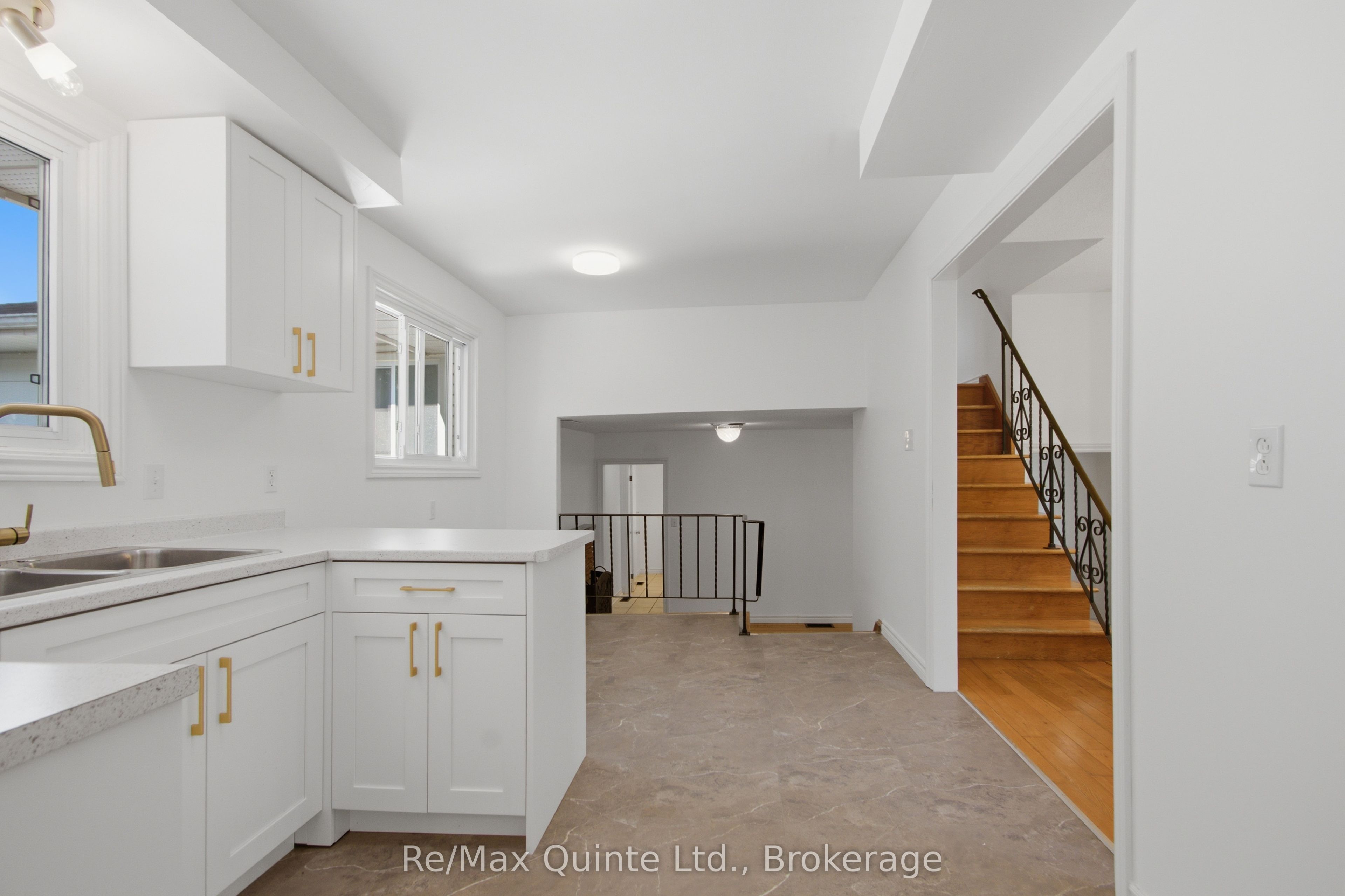 5 Flint Drive Property Photo 10