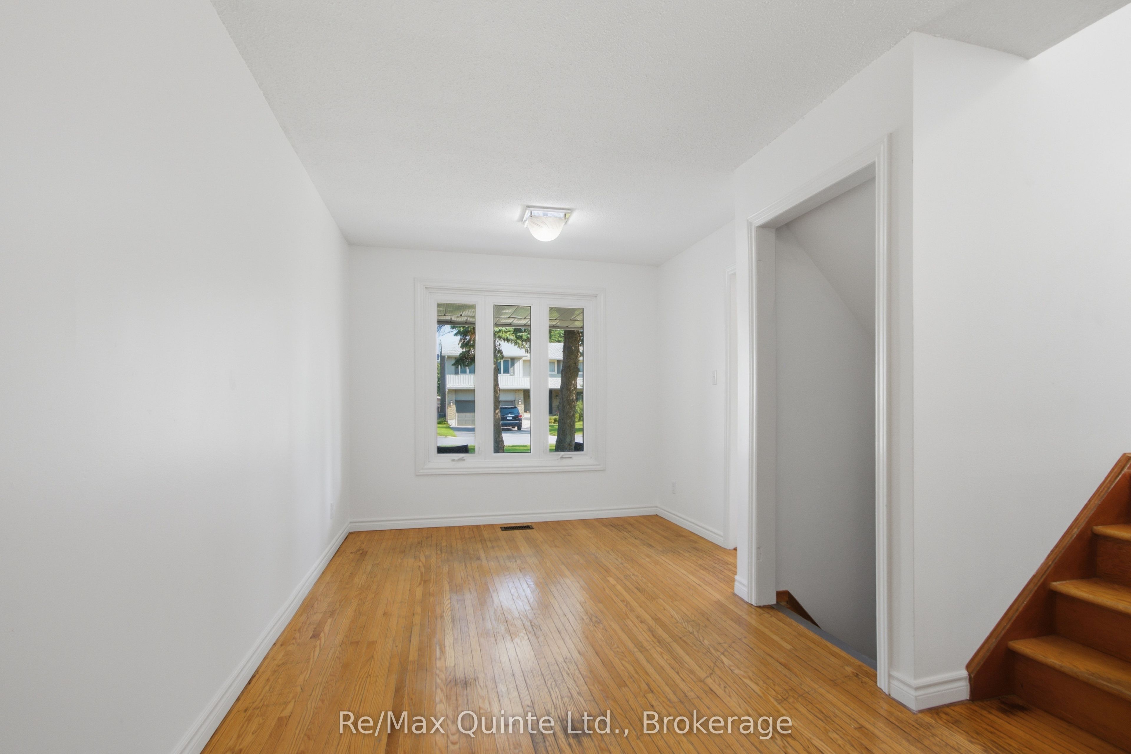 5 Flint Drive Property Photo 14