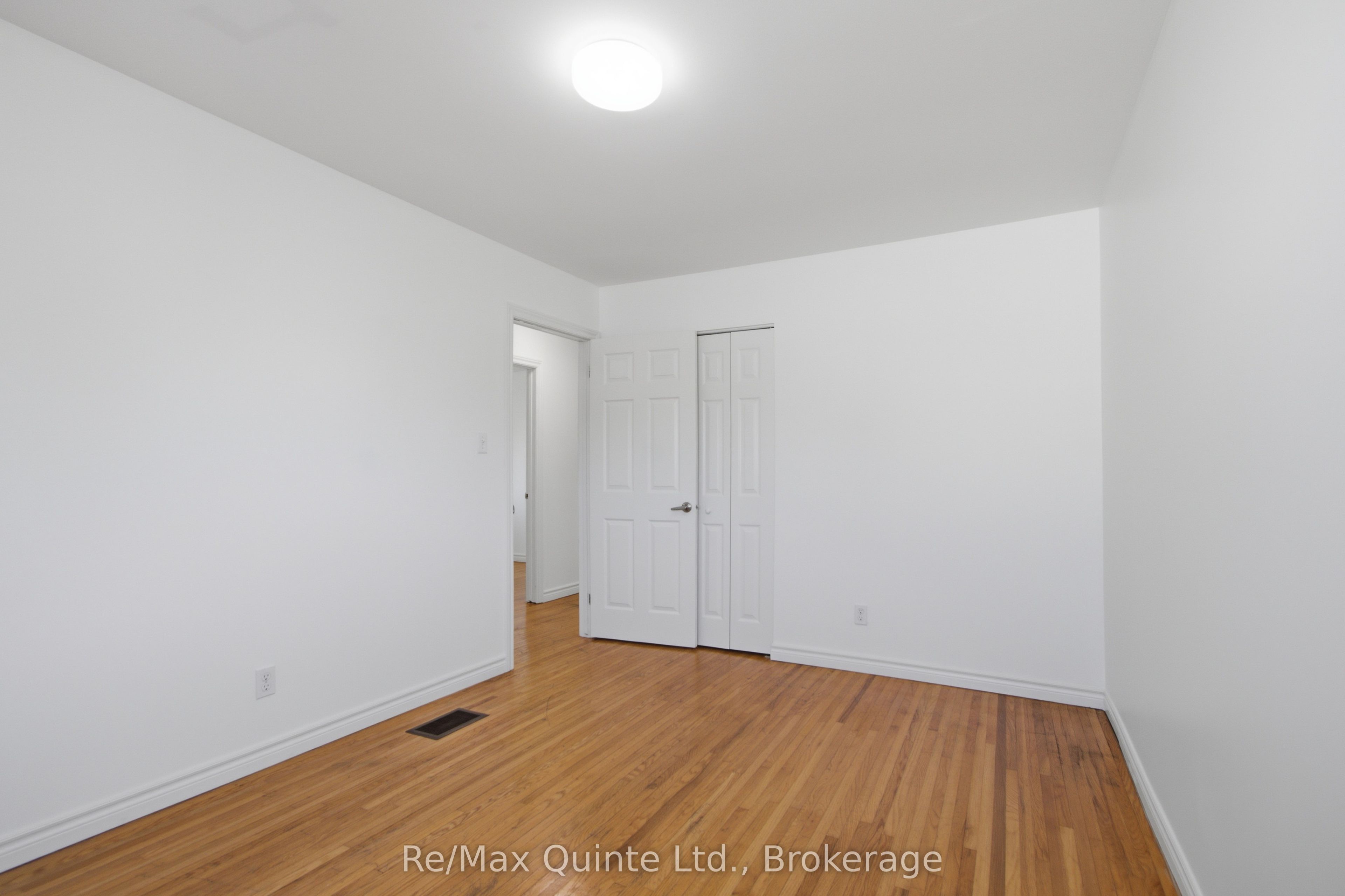 5 Flint Drive Property Photo 17