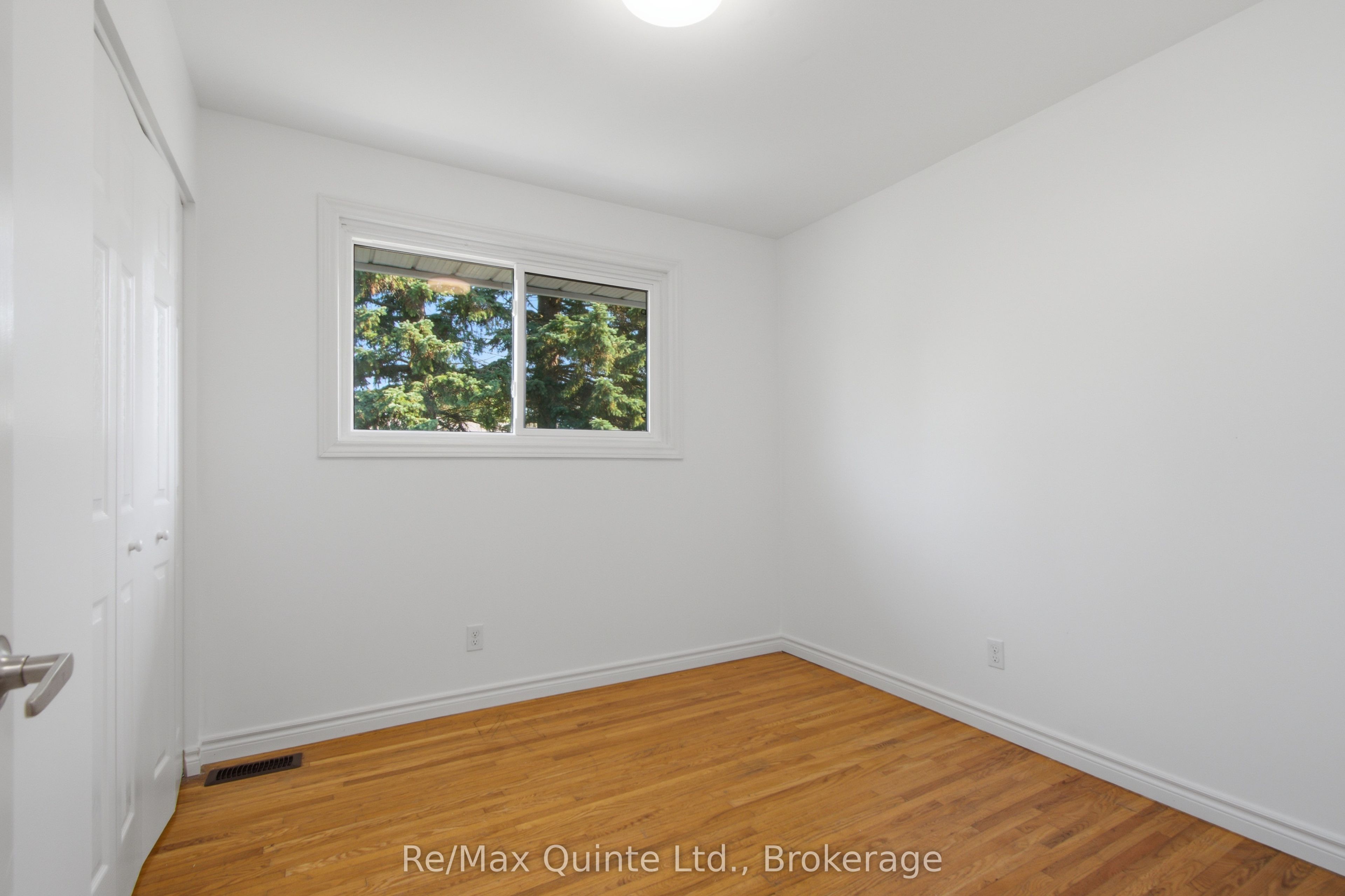 5 Flint Drive Property Photo 19