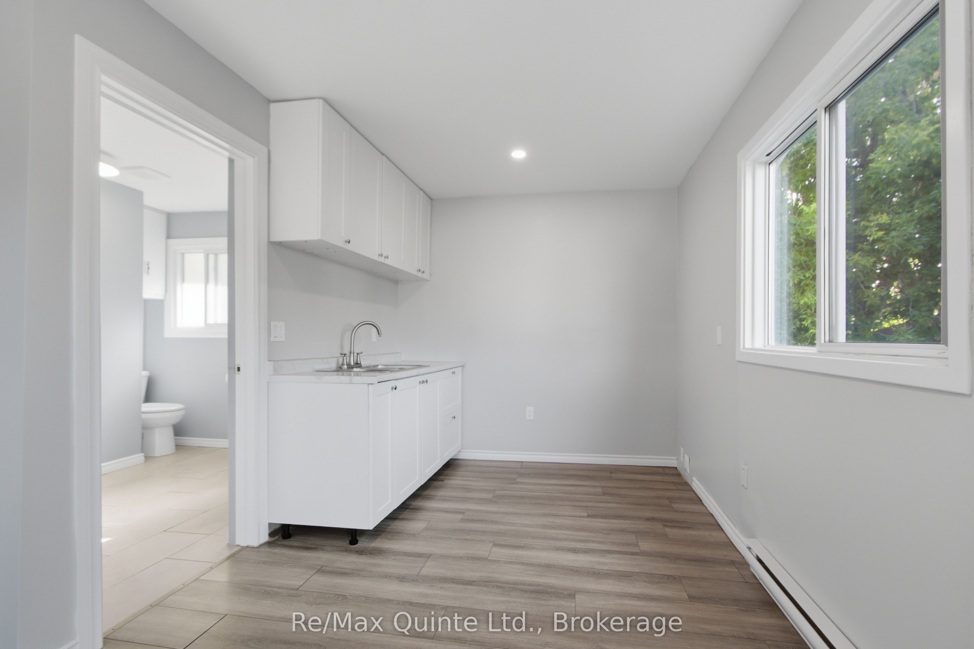 5 Flint Drive Property Photo 28