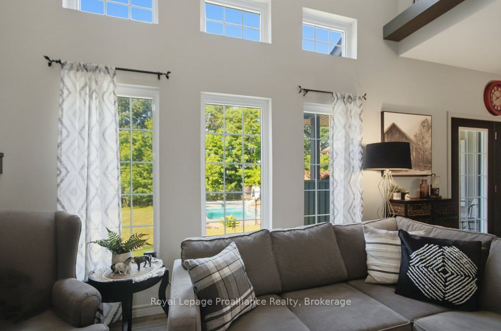 402 Fiddick Road Property Photo 10
