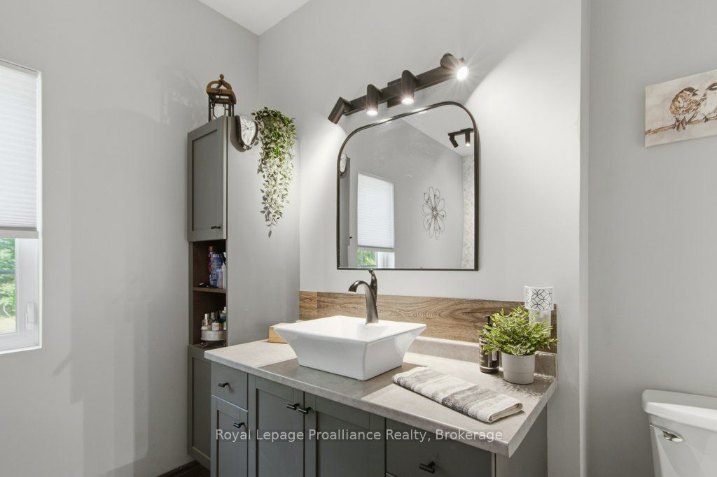 402 Fiddick Road Property Photo 19