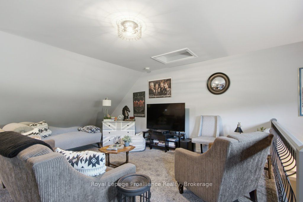 402 Fiddick Road Property Photo 30