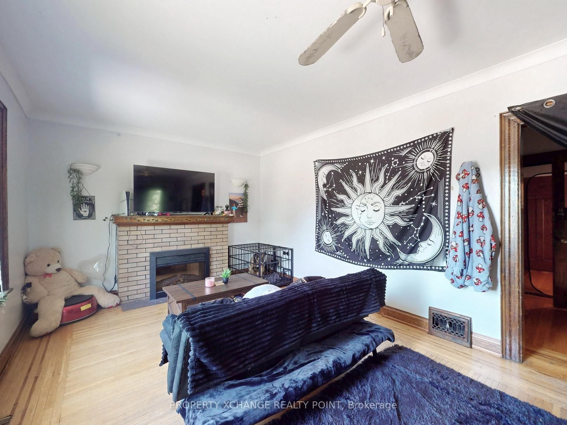 1408 King Street E Property Photo 19
