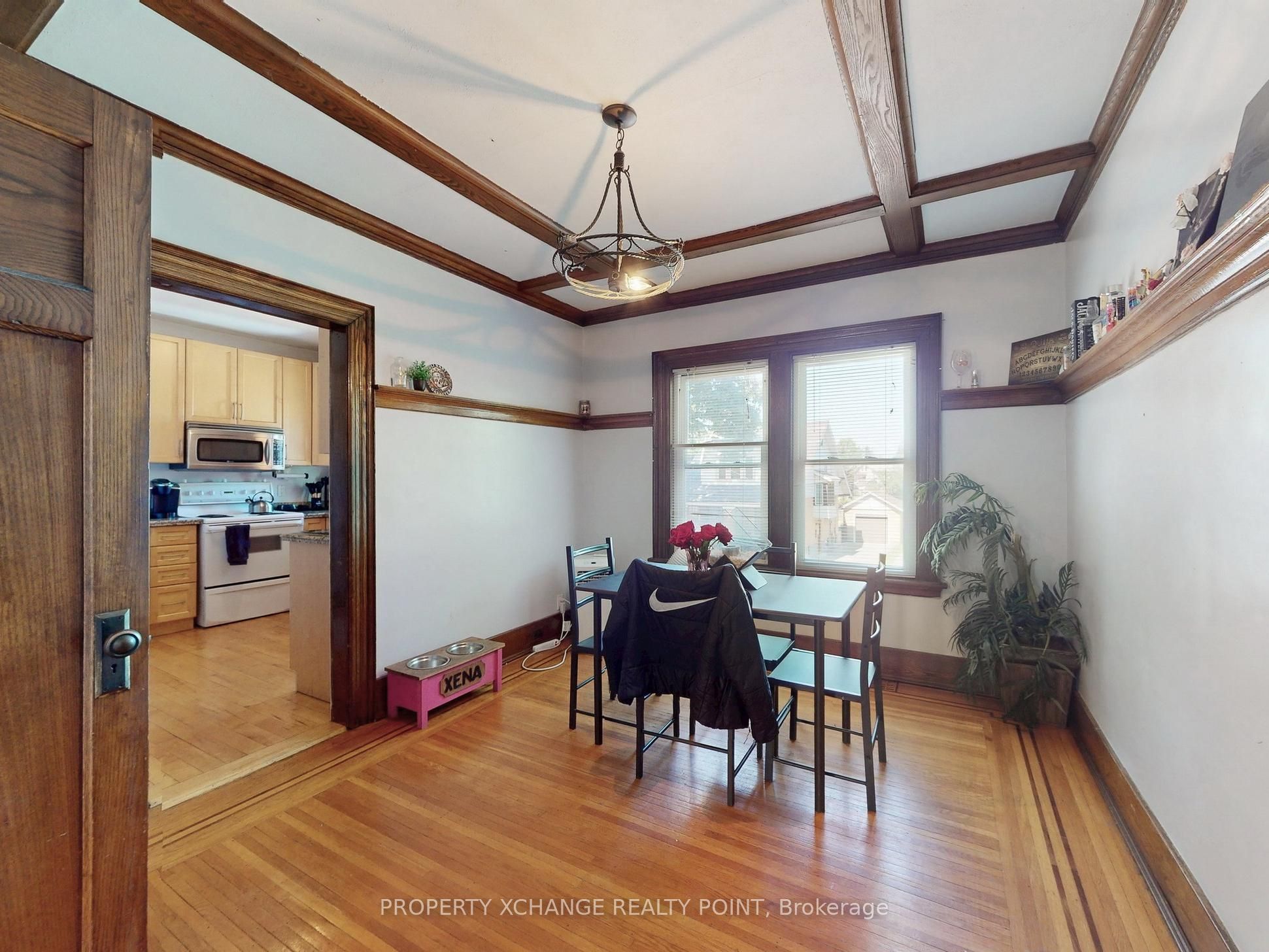 1408 King Street E Property Photo 20