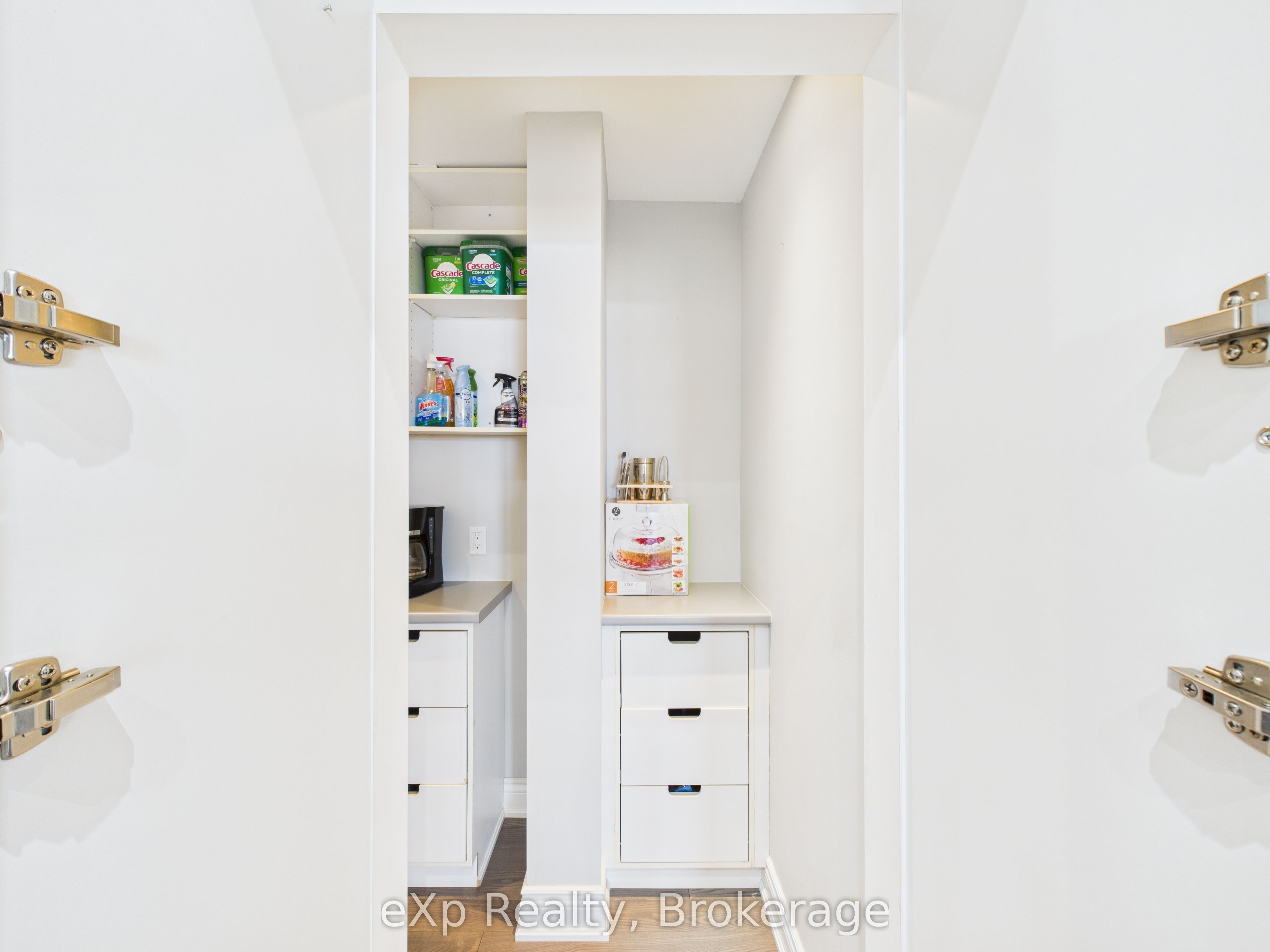 197 Balmy Beach Road Property Photo 7