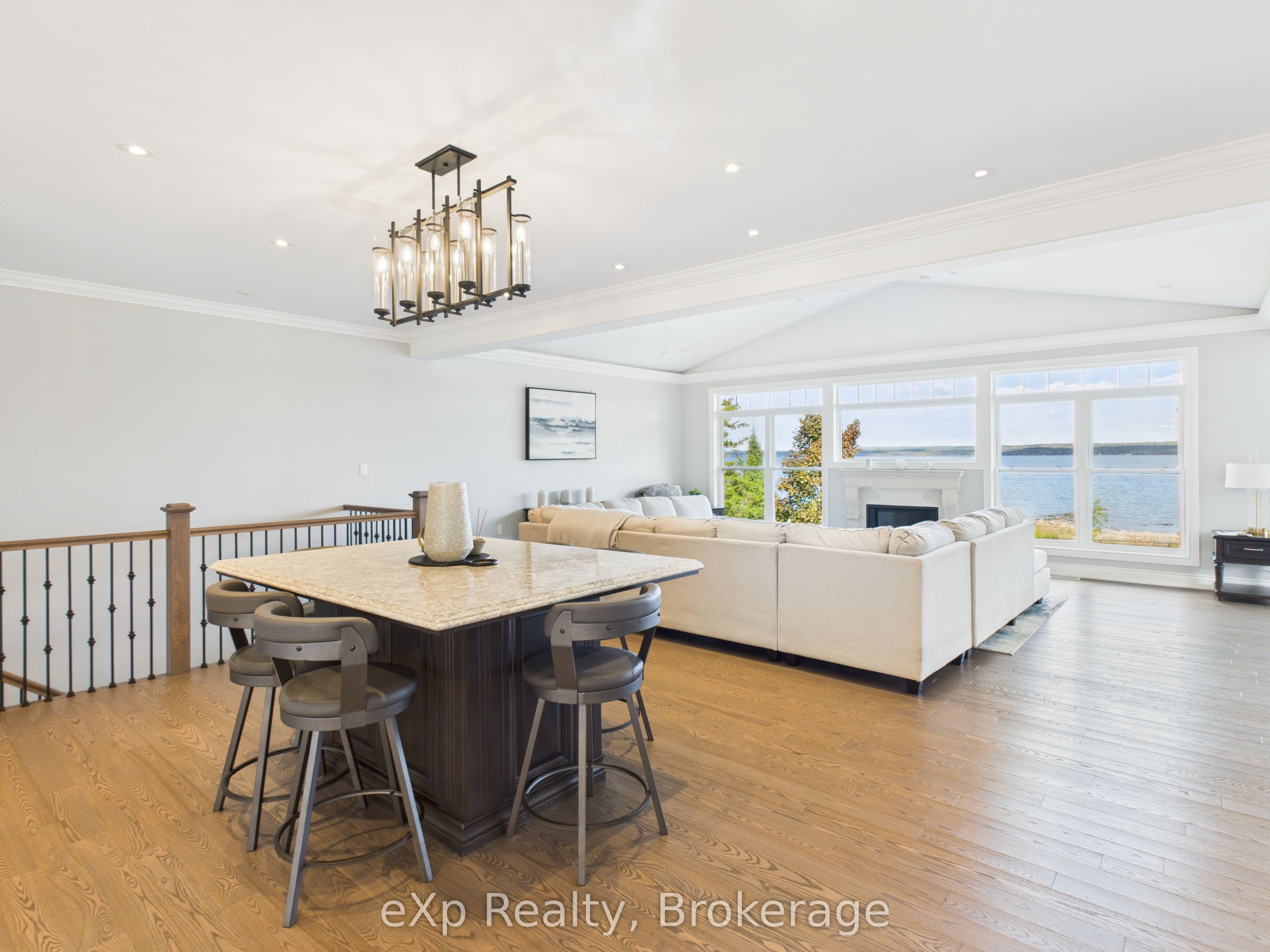 197 Balmy Beach Road Property Photo 9