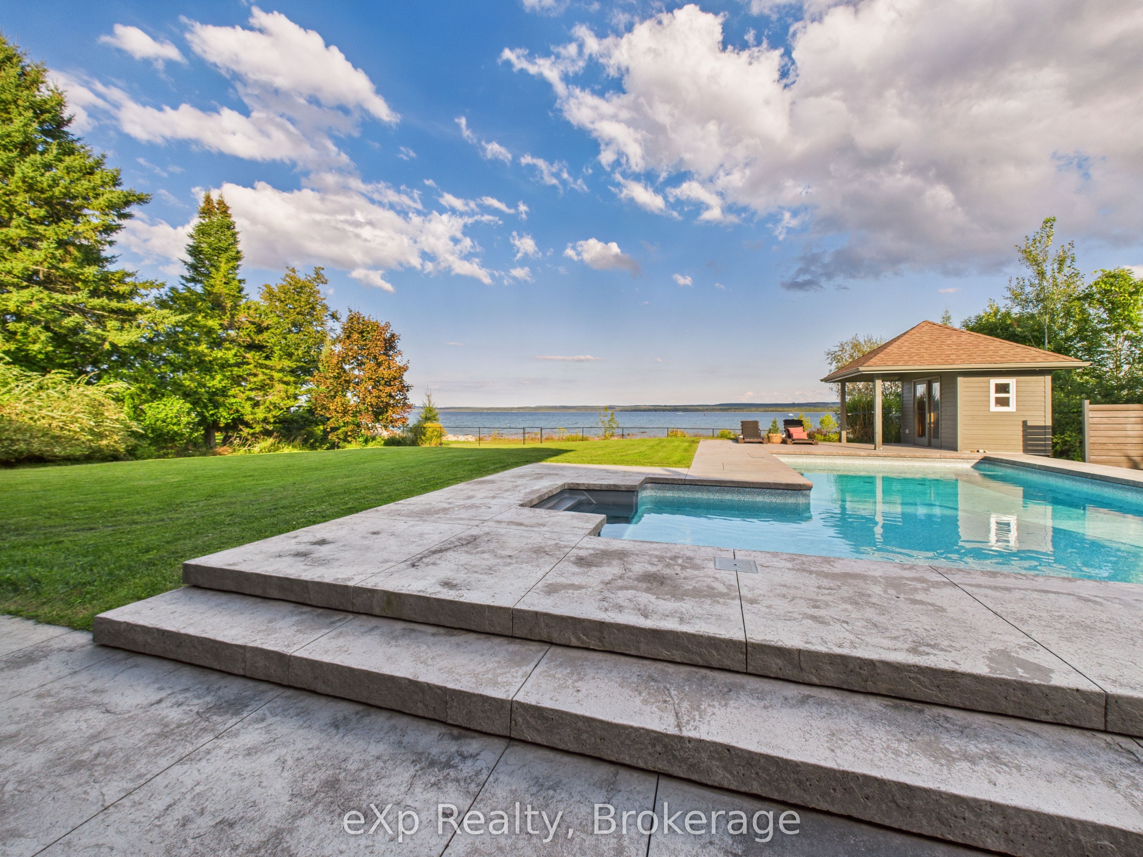 197 Balmy Beach Road Property Photo 37