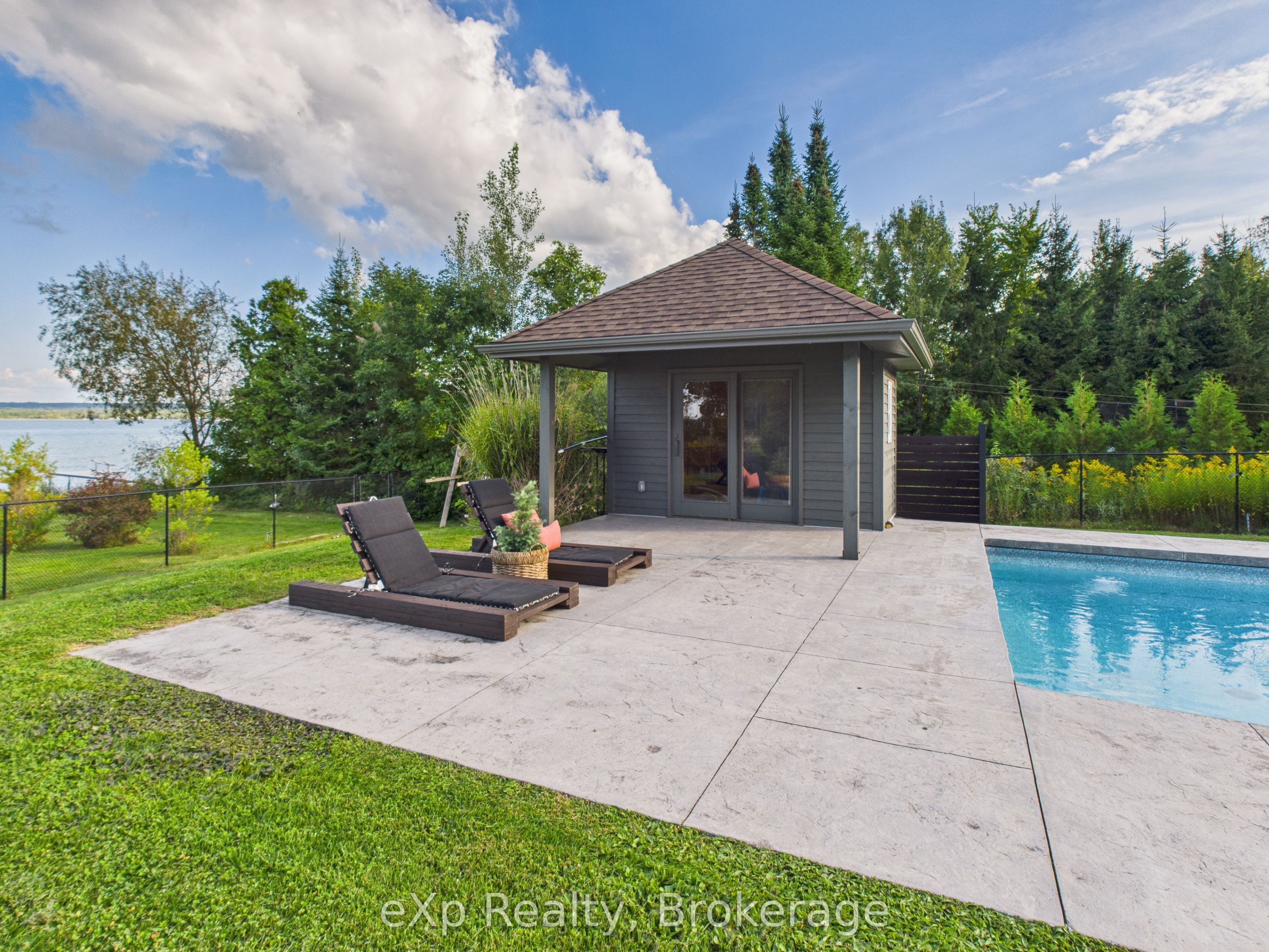 197 Balmy Beach Road Property Photo 38