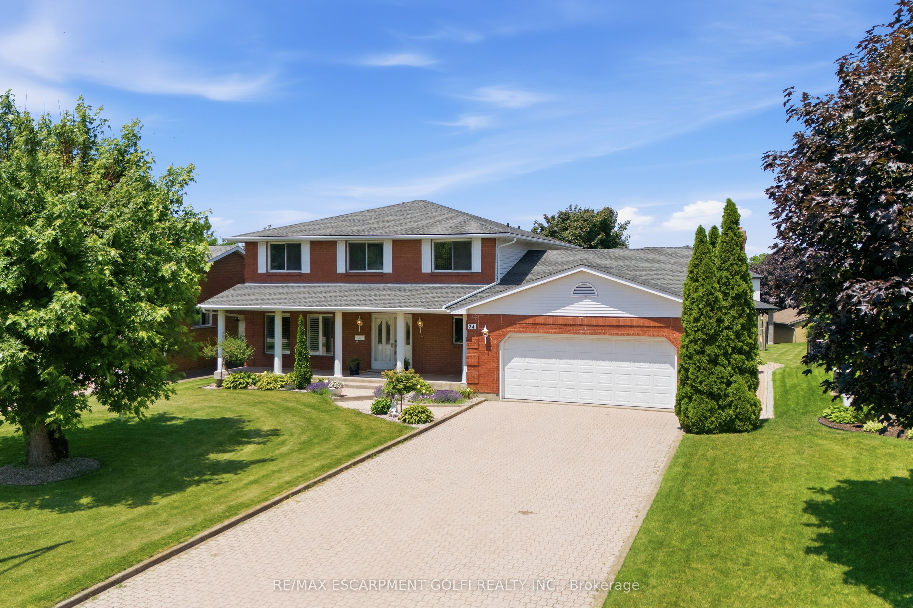 24 Renfrew Drive