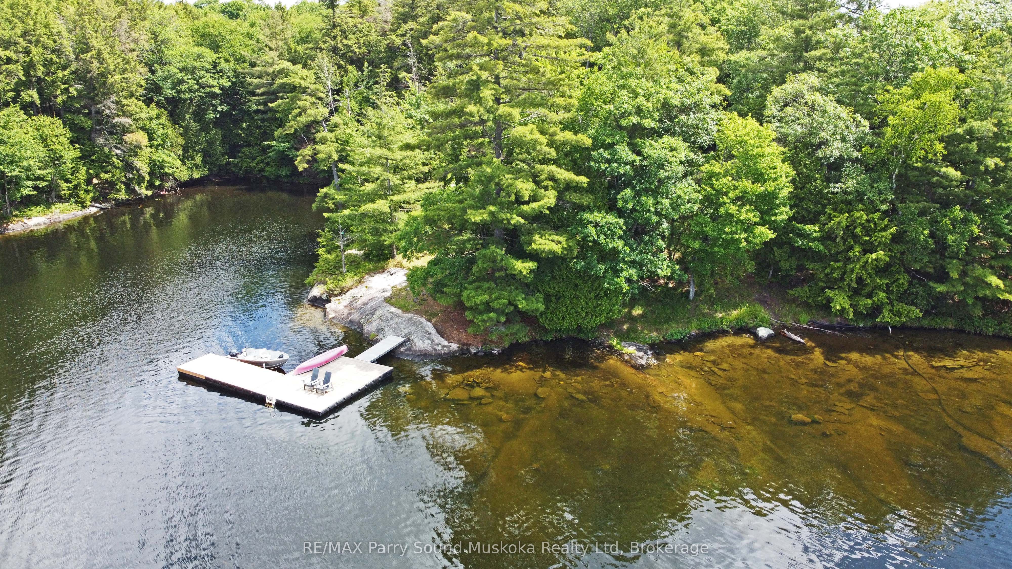 215 Crane Lake Water Property Photo 3