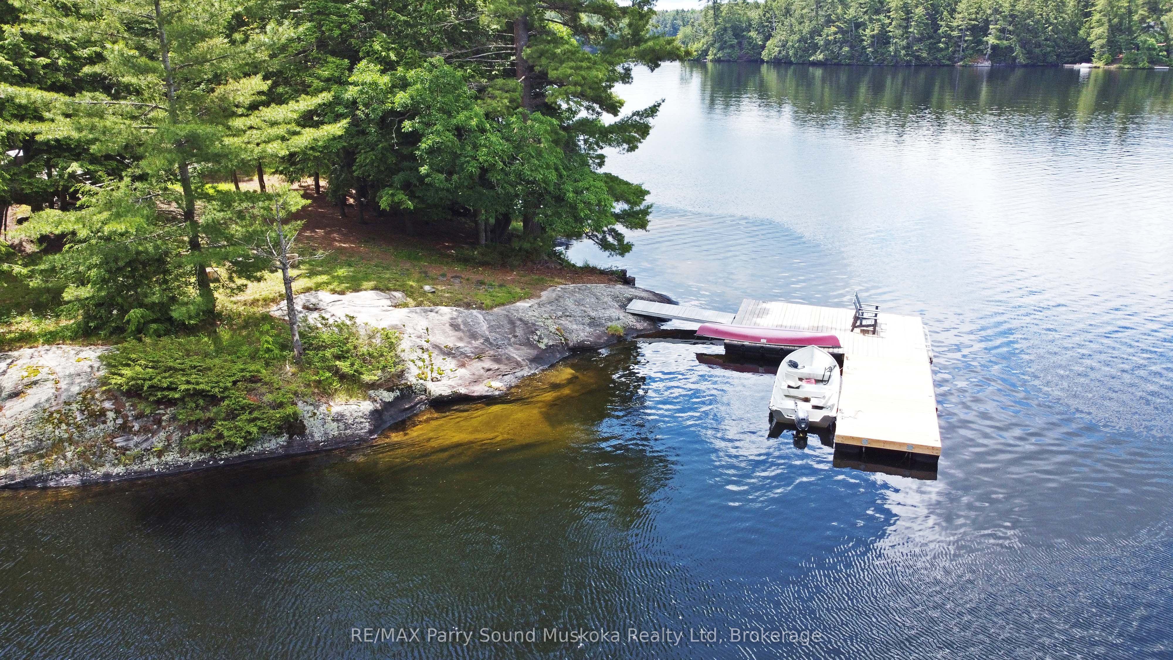 215 Crane Lake Water Property Photo 6