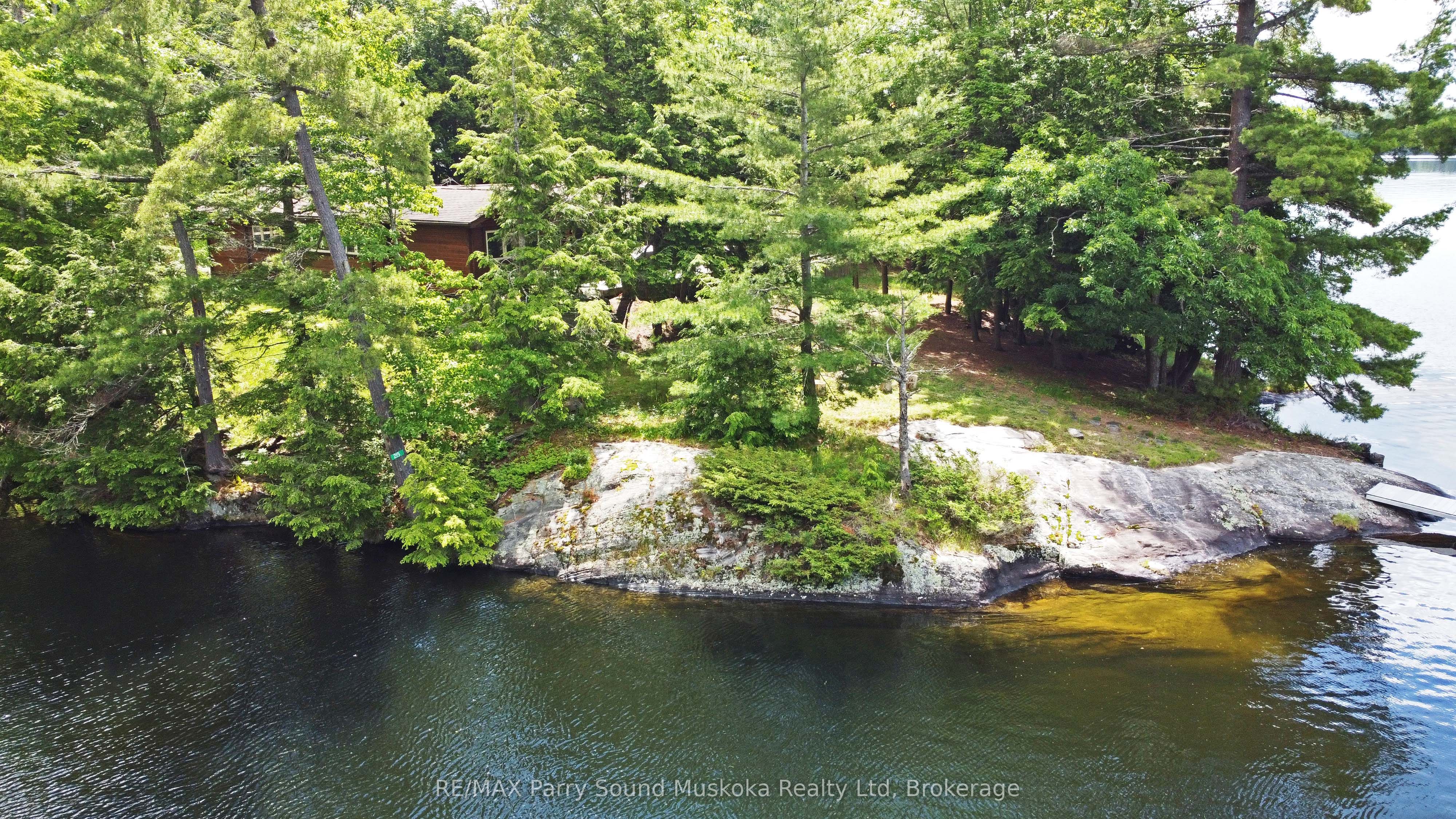 215 Crane Lake Water Property Photo 12