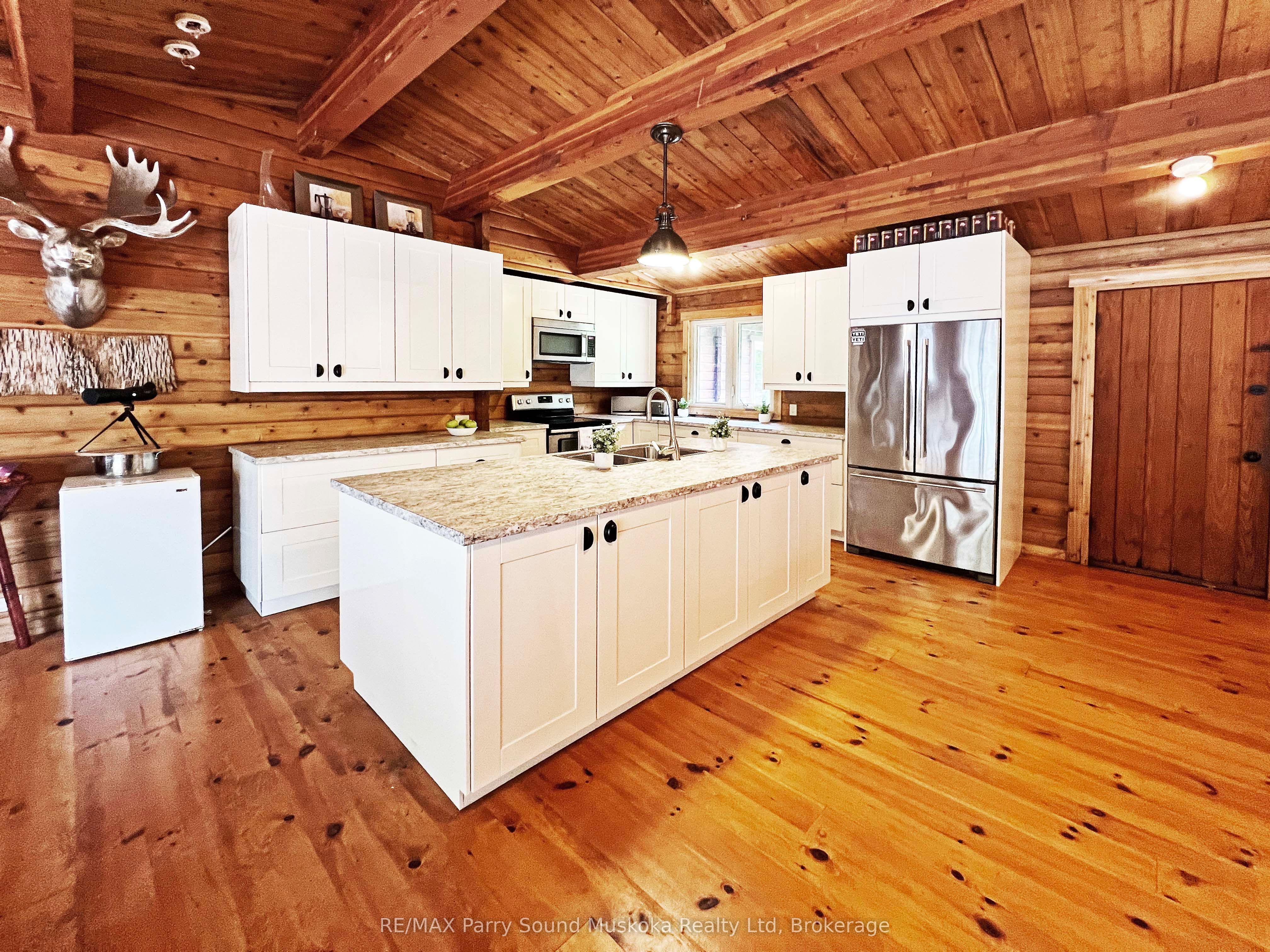 215 Crane Lake Water Property Photo 26