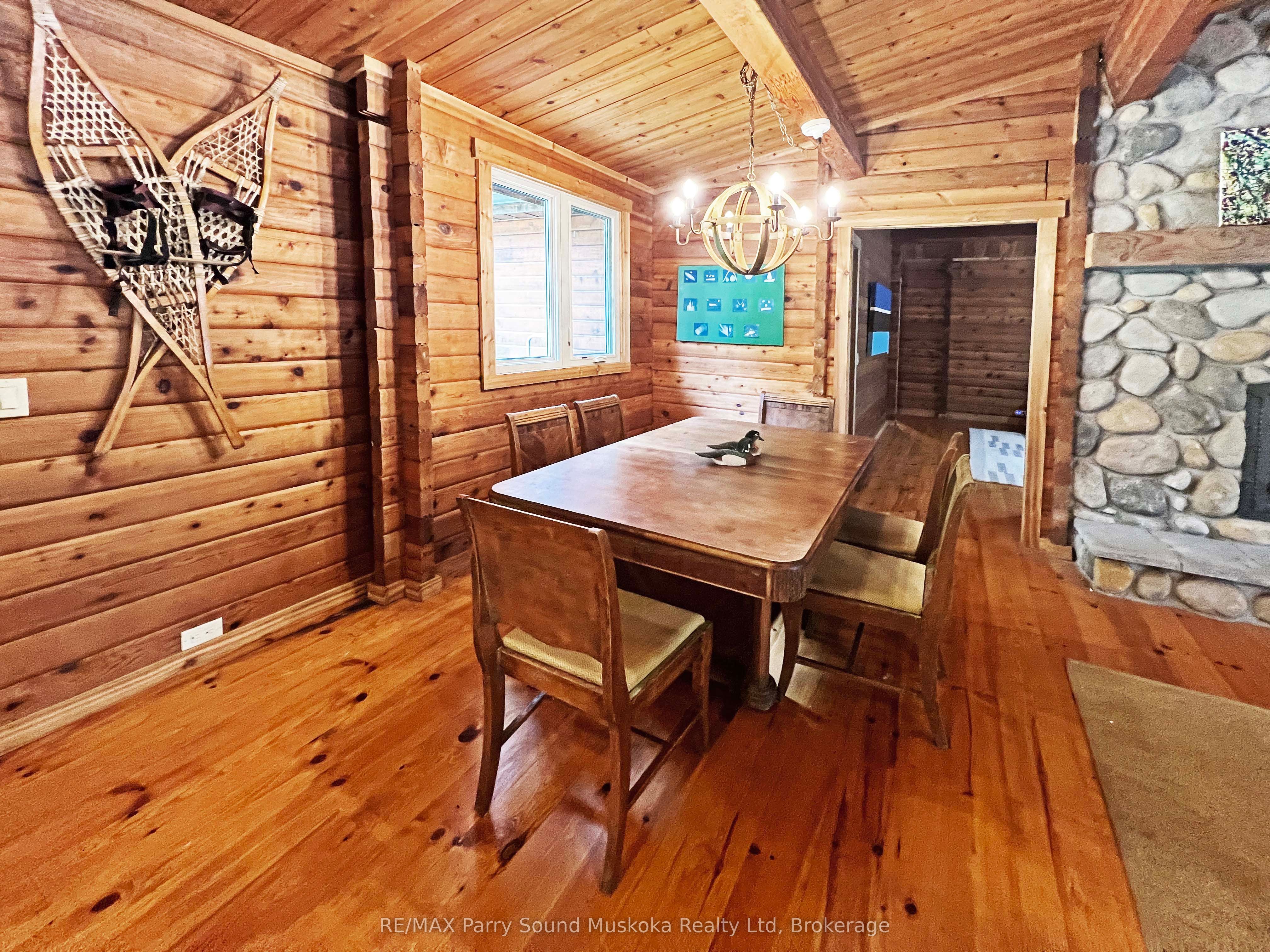 215 Crane Lake Water Property Photo 31