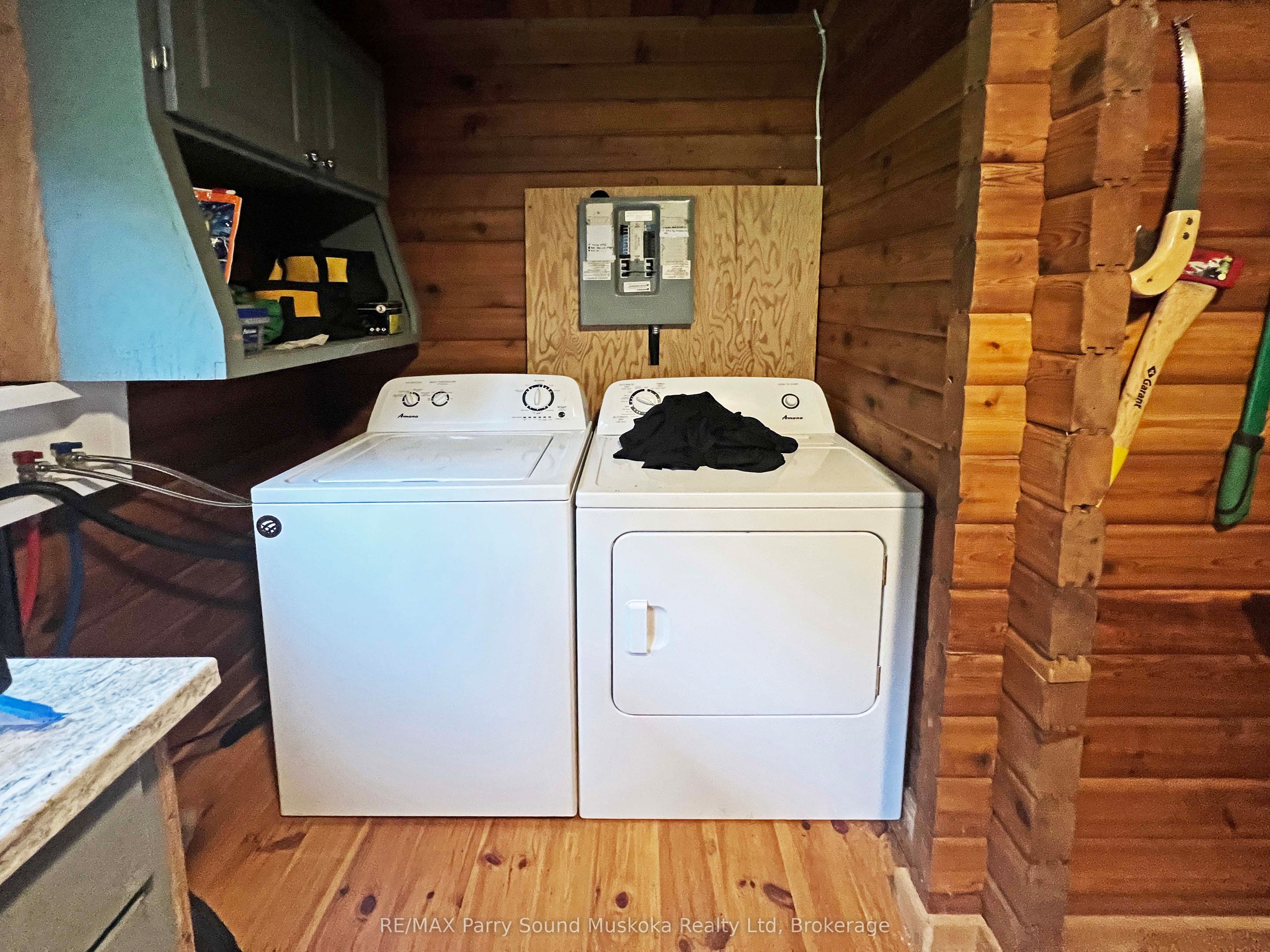 215 Crane Lake Water Property Photo 45