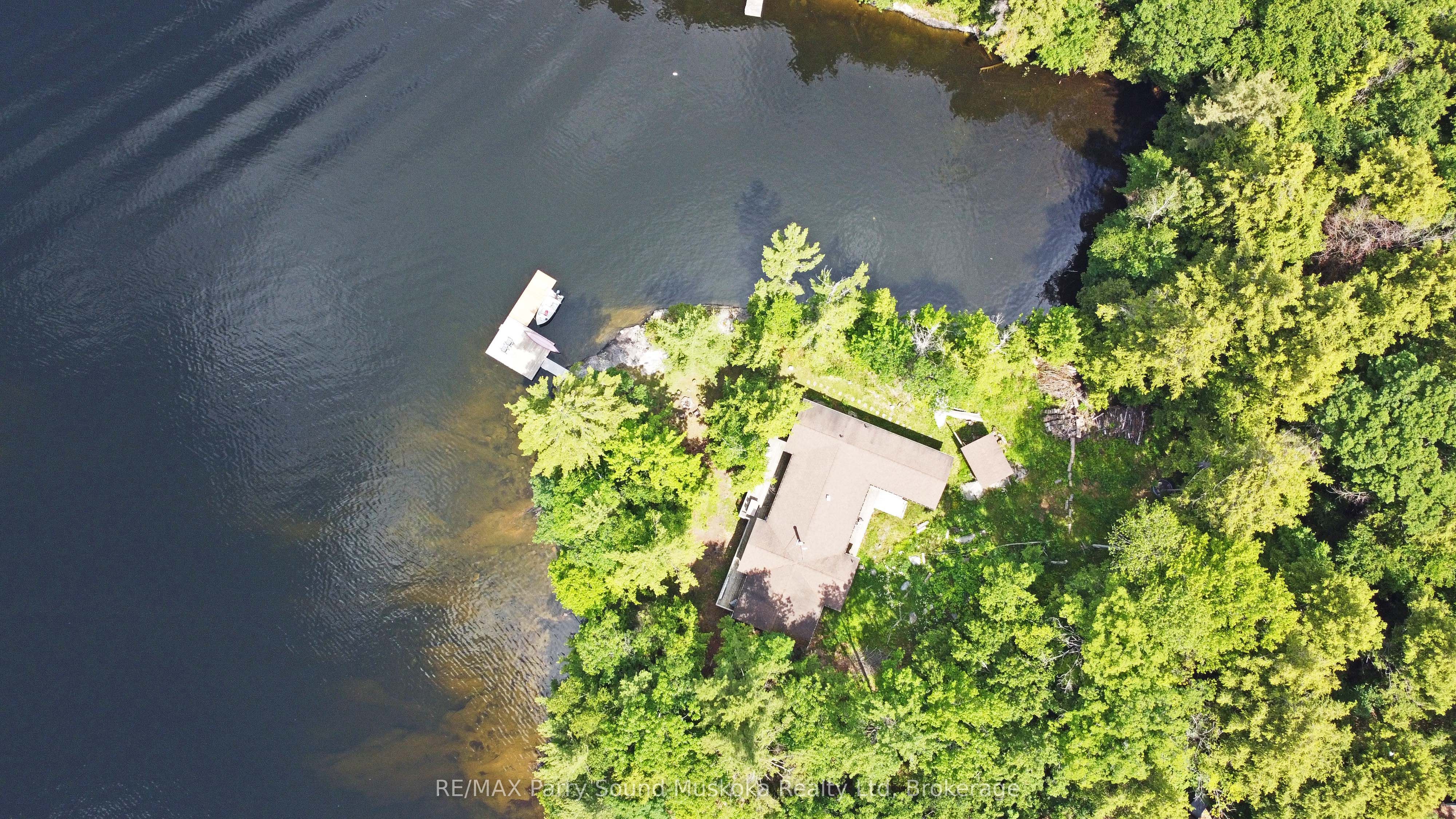 215 Crane Lake Water Property Photo 47