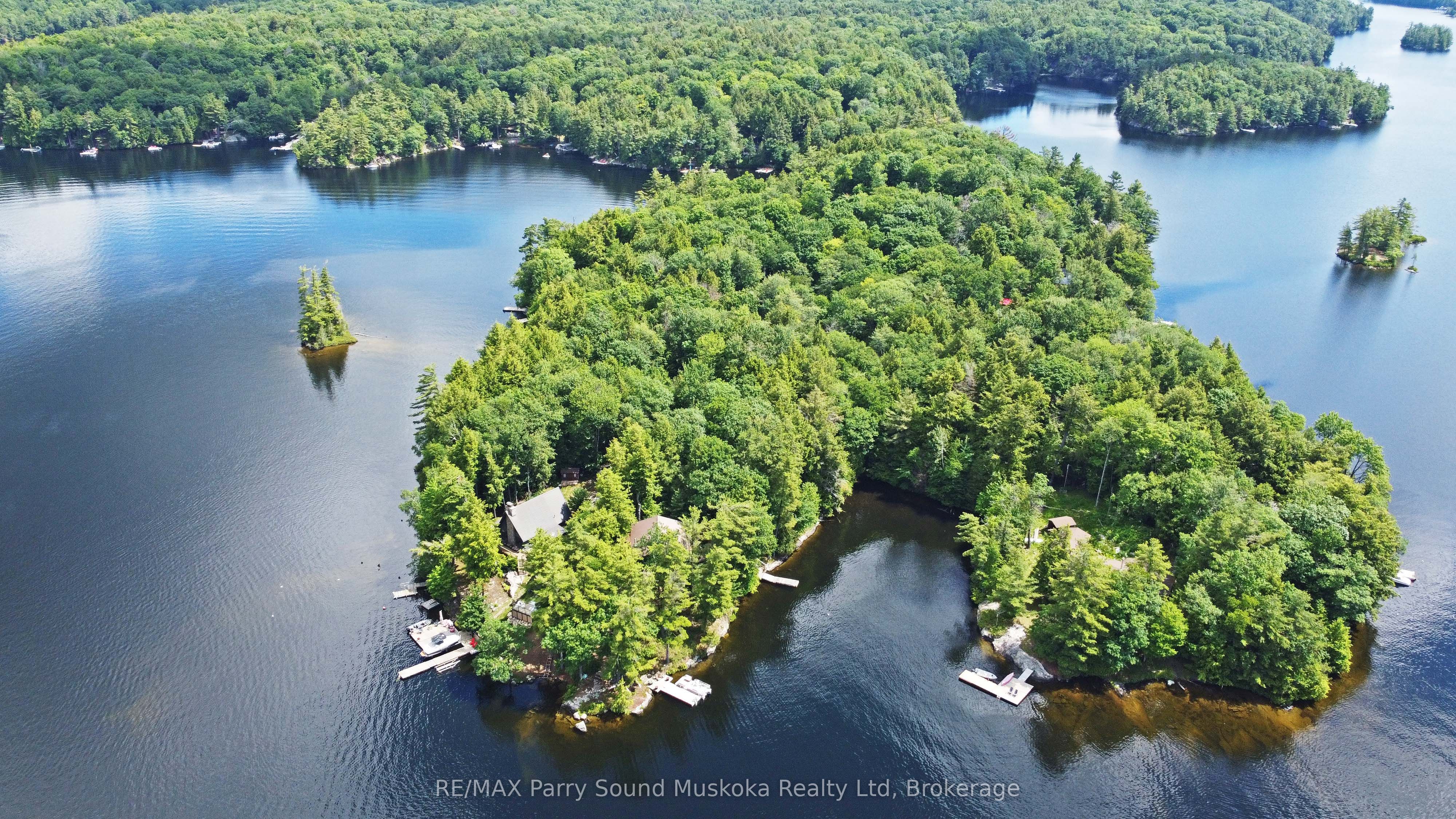215 Crane Lake Water Property Photo 49