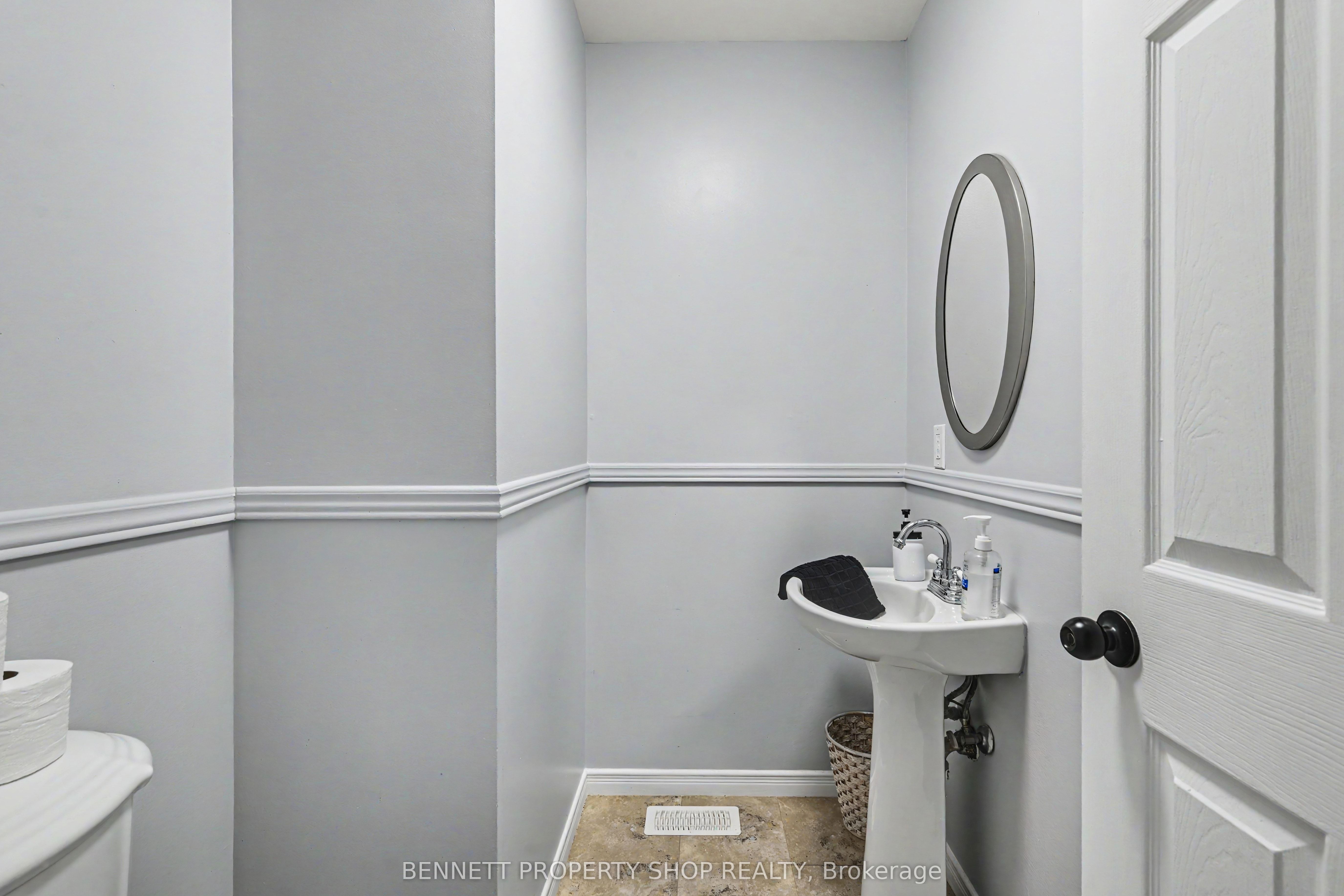 2290 Wolf Grove Road Property Photo 10