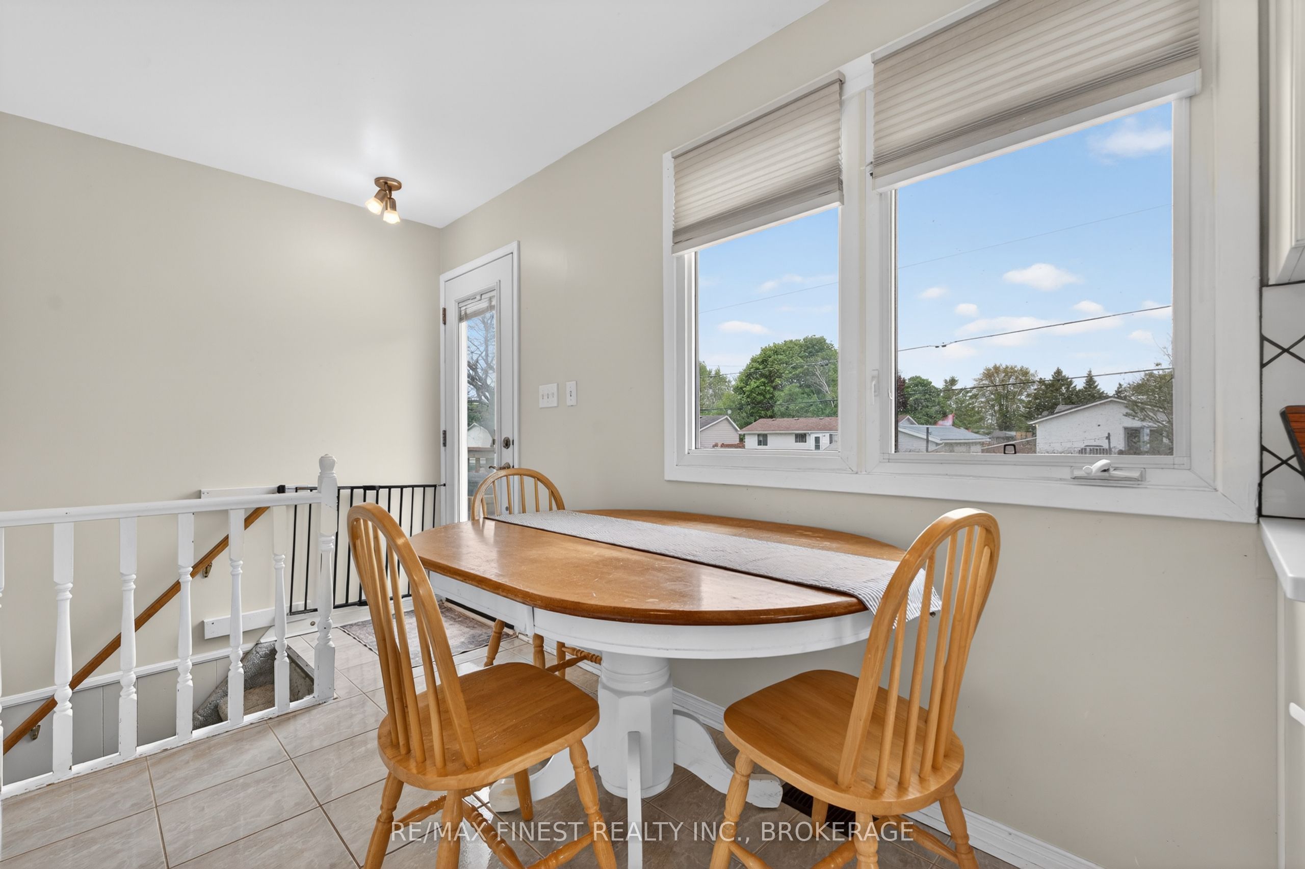 14 Chesterfield Drive Property Photo 10