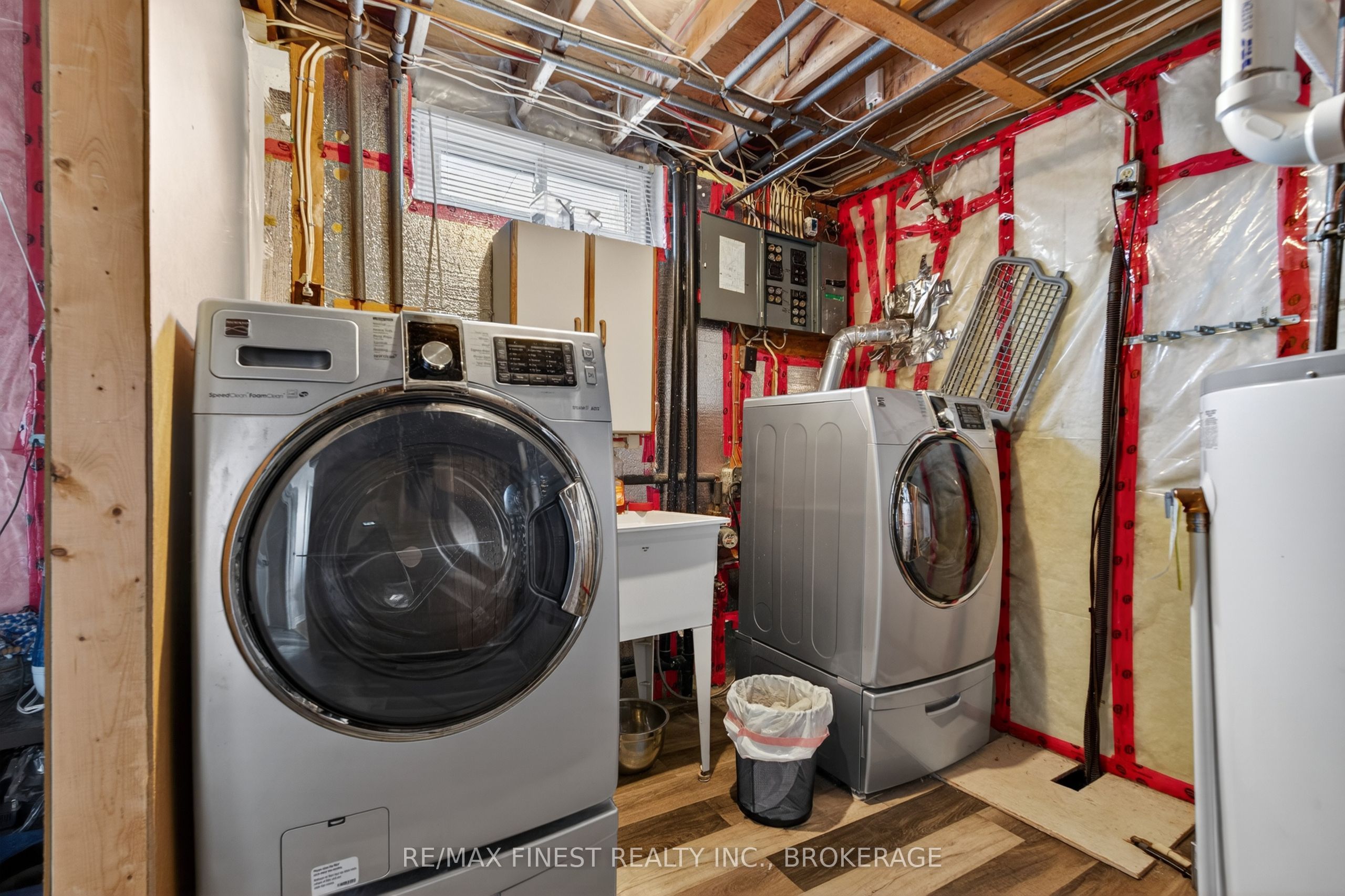 14 Chesterfield Drive Property Photo 26
