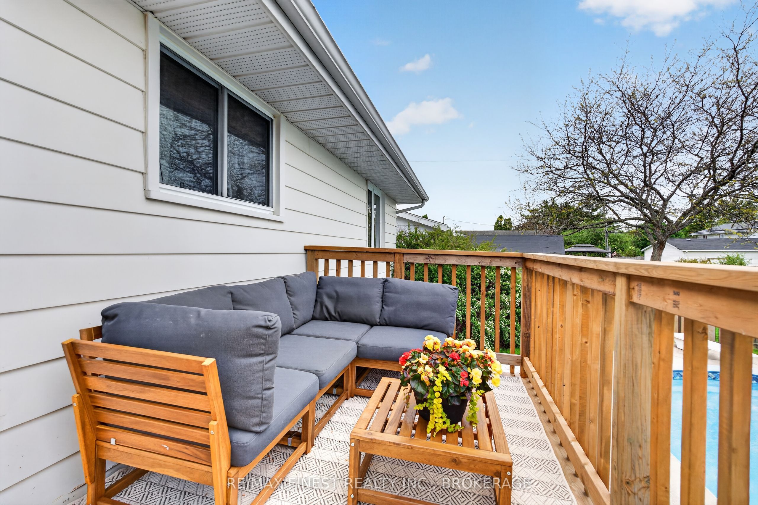 14 Chesterfield Drive Property Photo 27