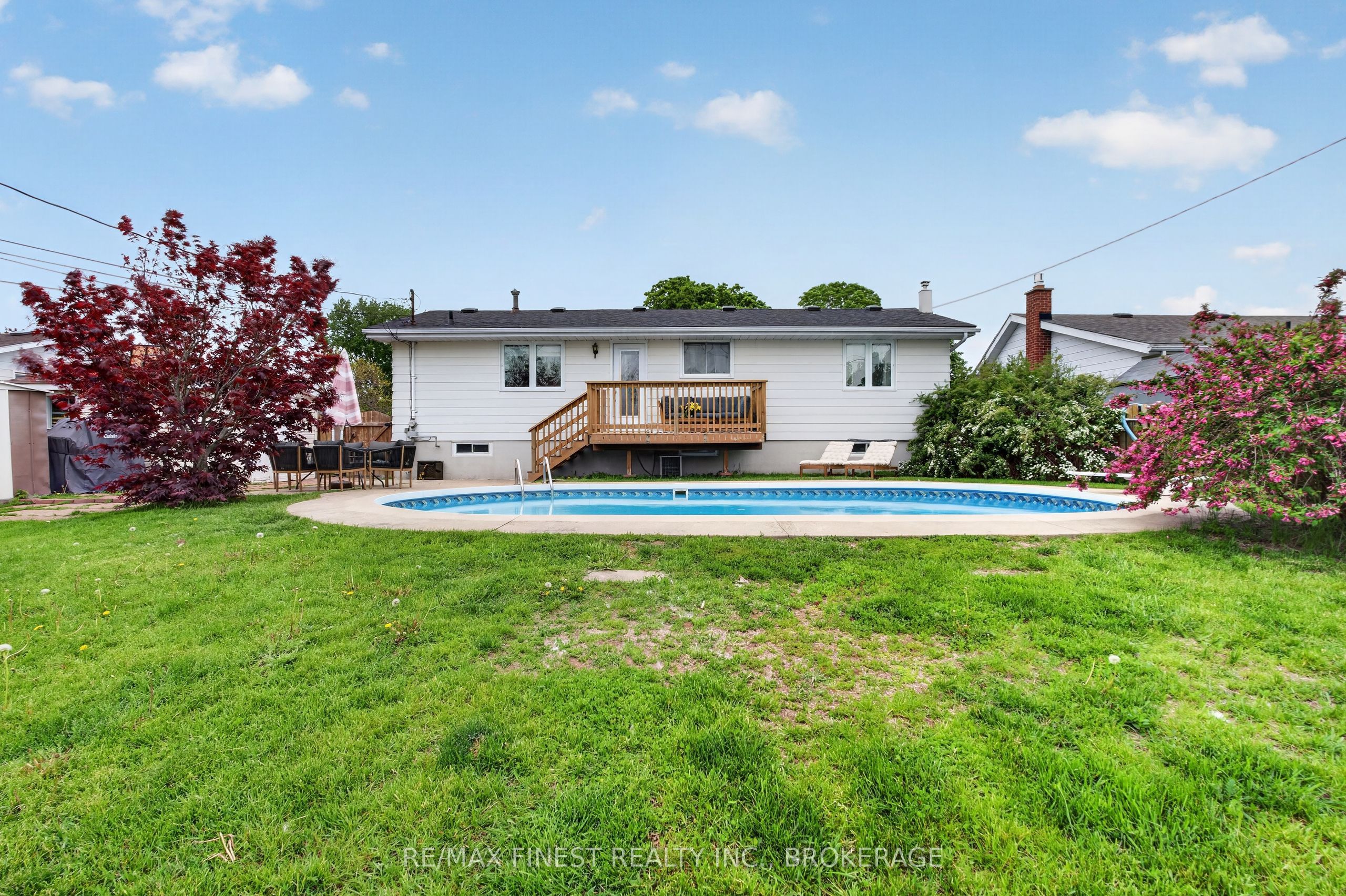 14 Chesterfield Drive Property Photo 33