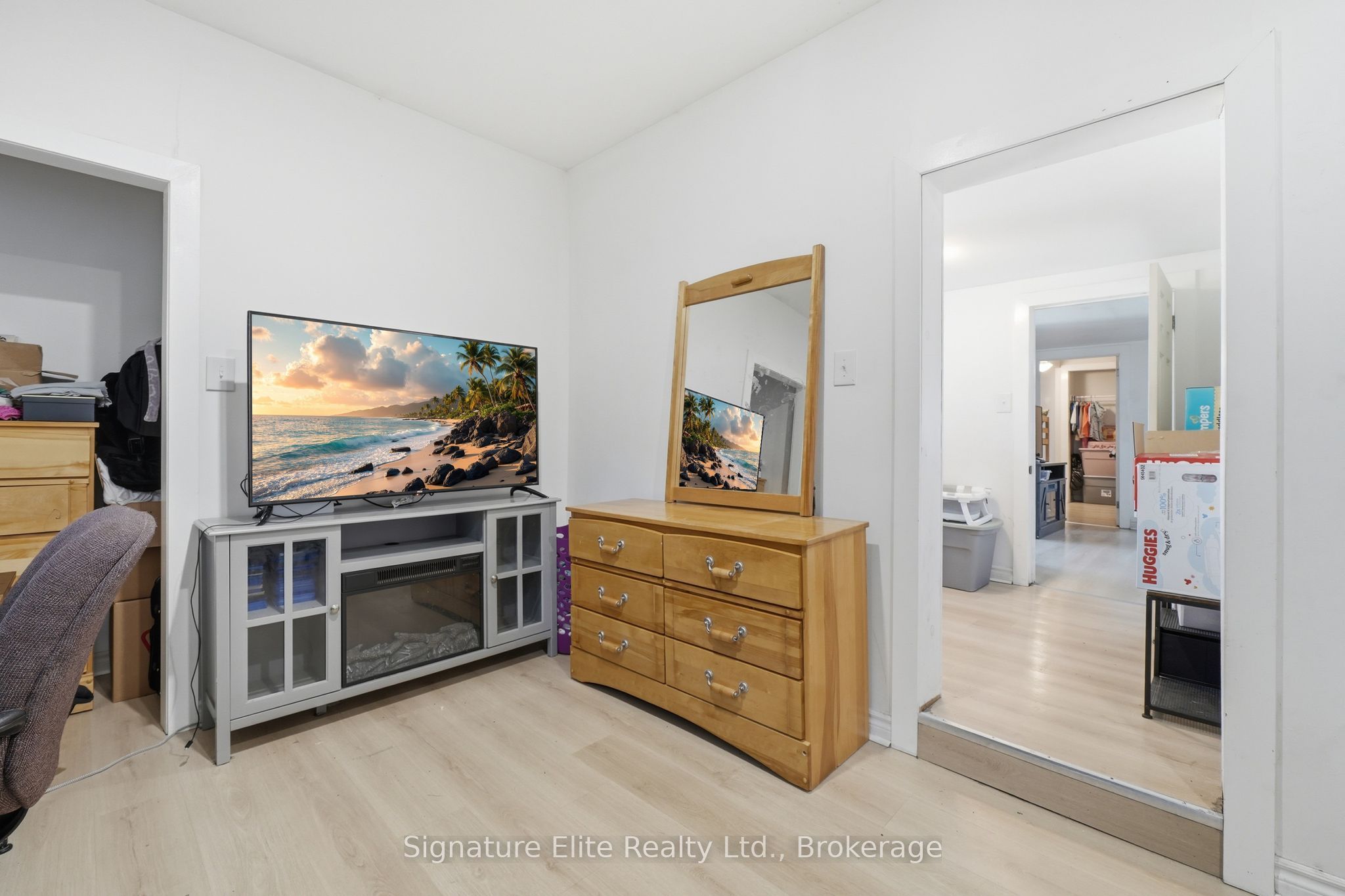 56 Alberta Street Property Photo 10