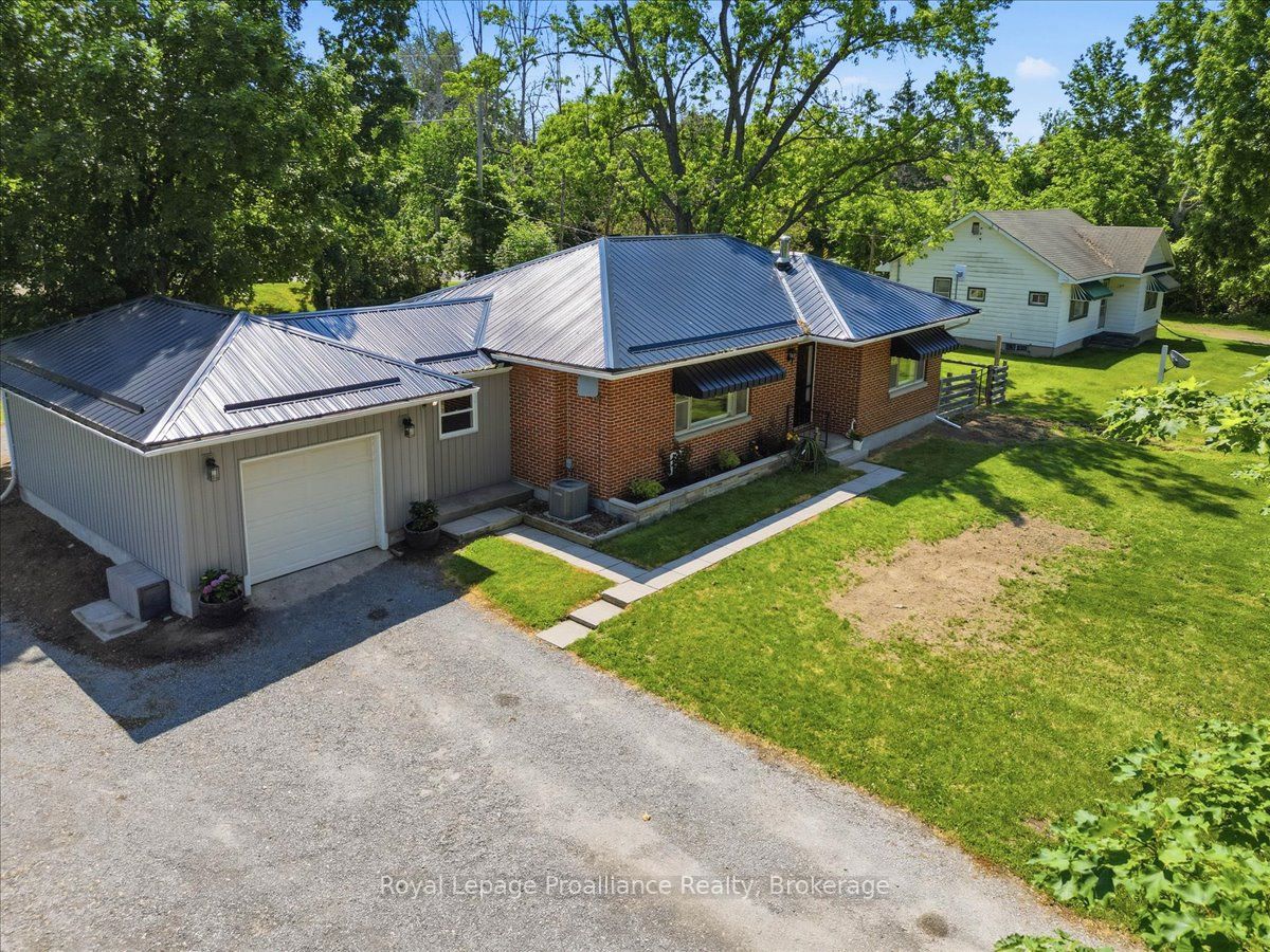 3798 Highway 37 Property Photo 1