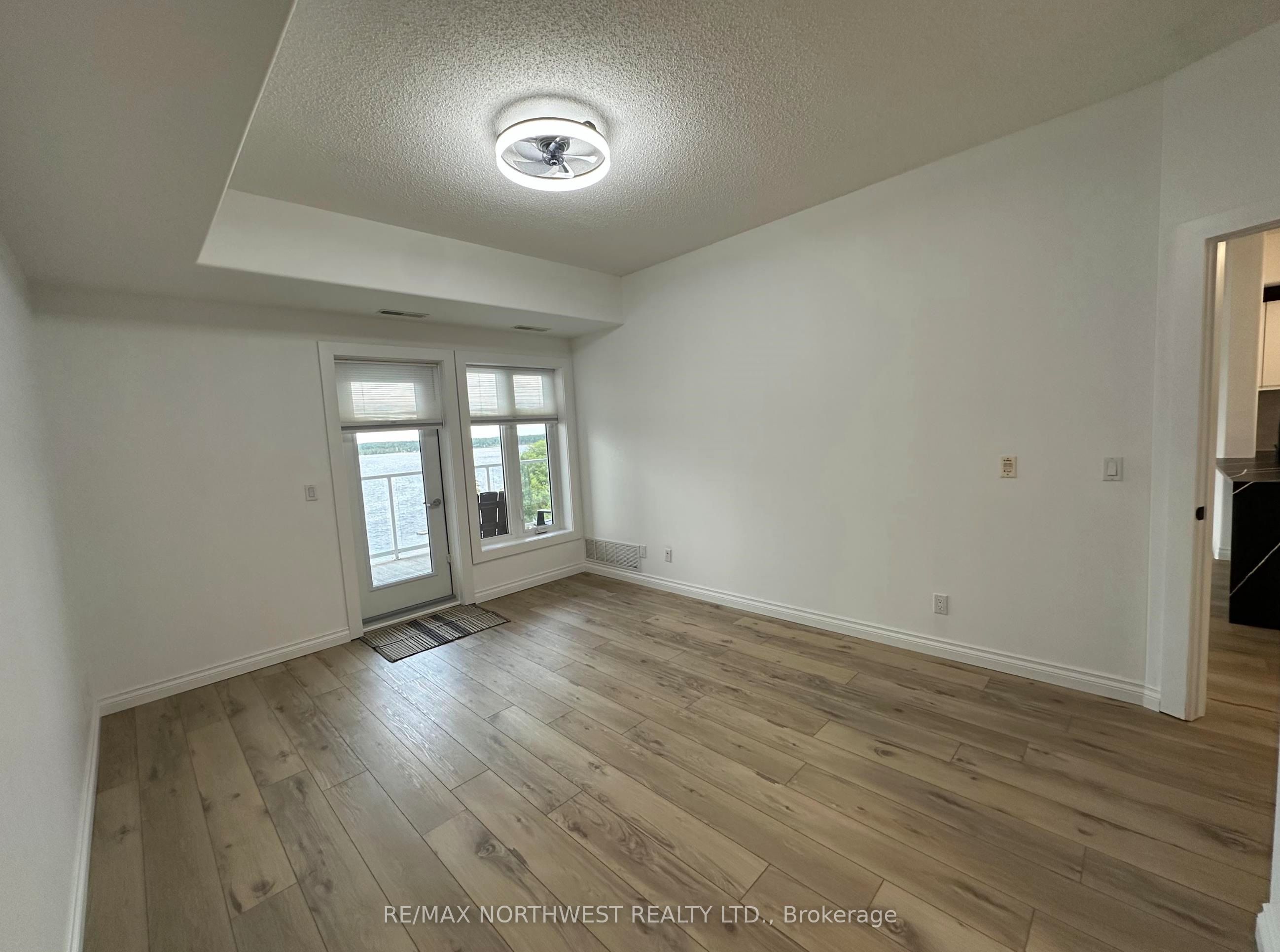 604 - 5 Bay Road Property Photo 13