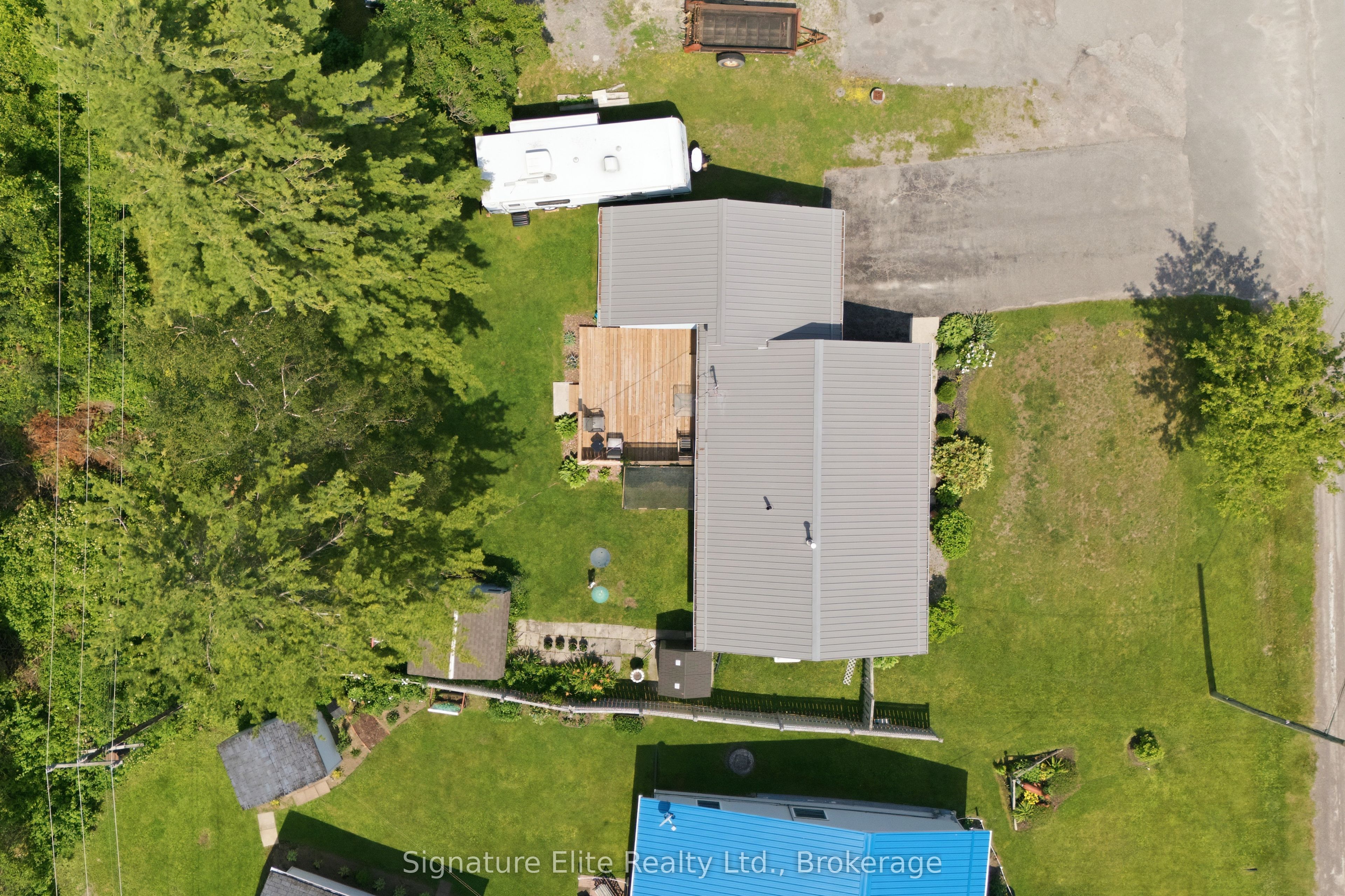 74 Highway 33 Property Photo 35