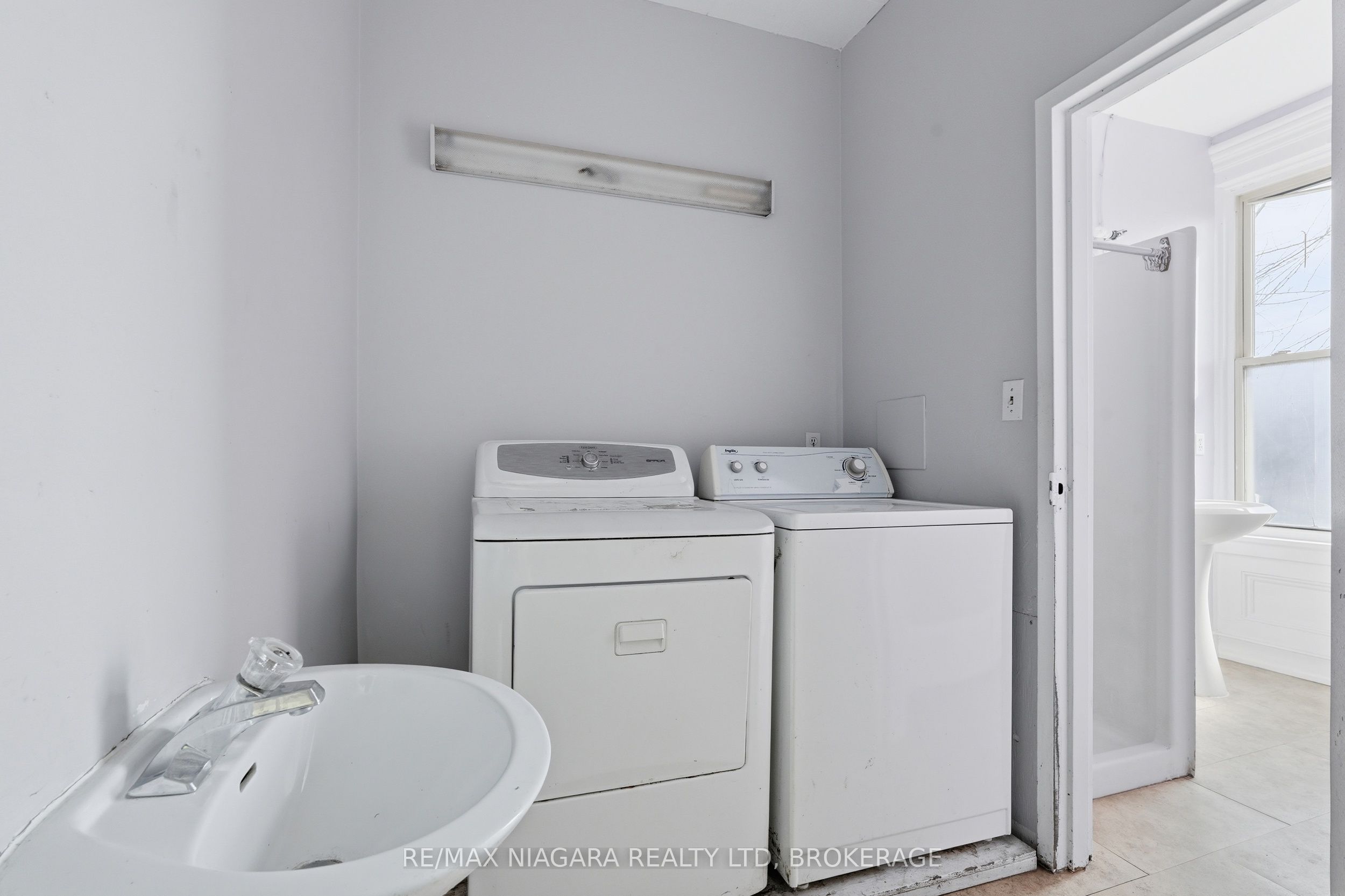855 Line 1 Road Property Photo 22