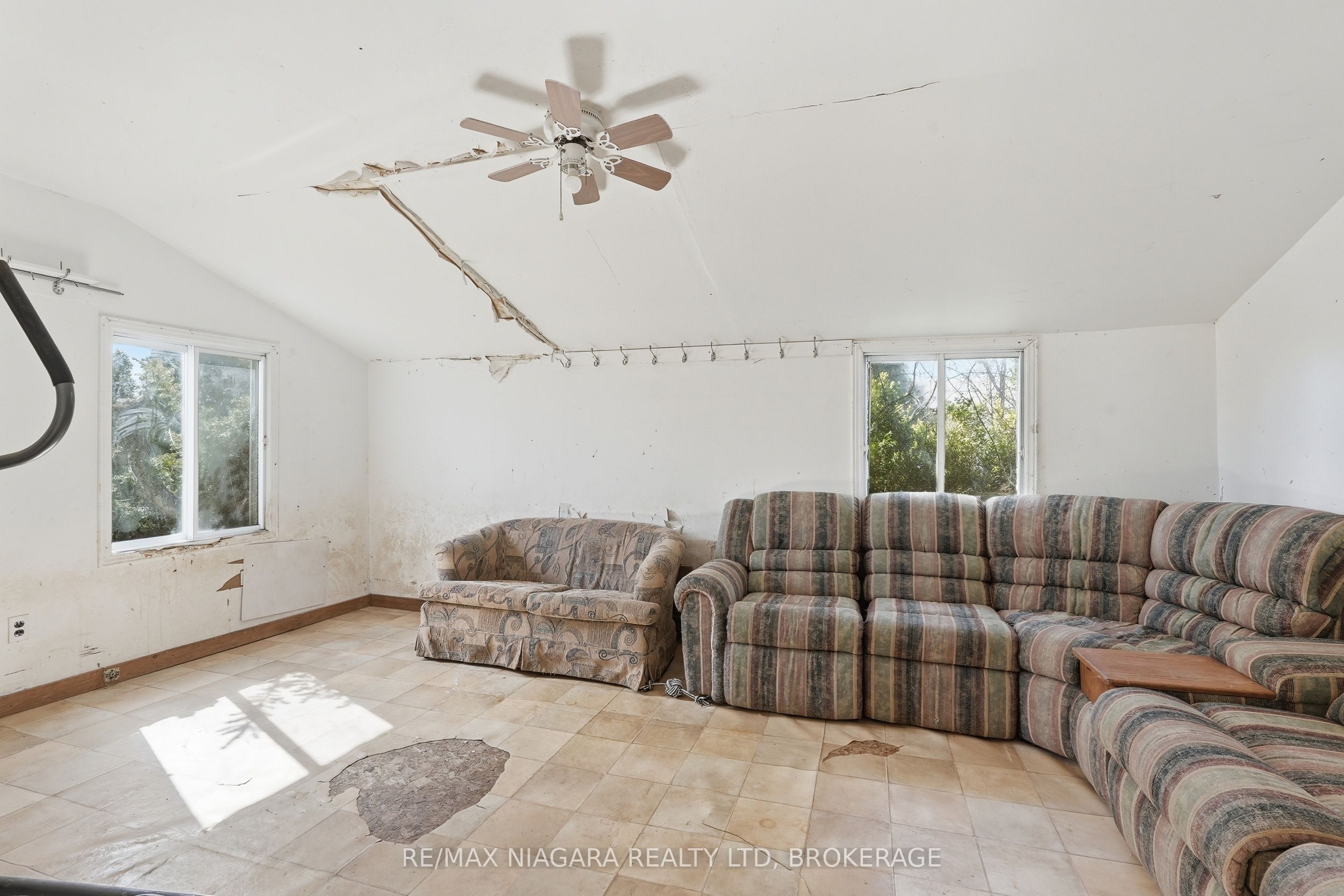 855 Line 1 Road Property Photo 26