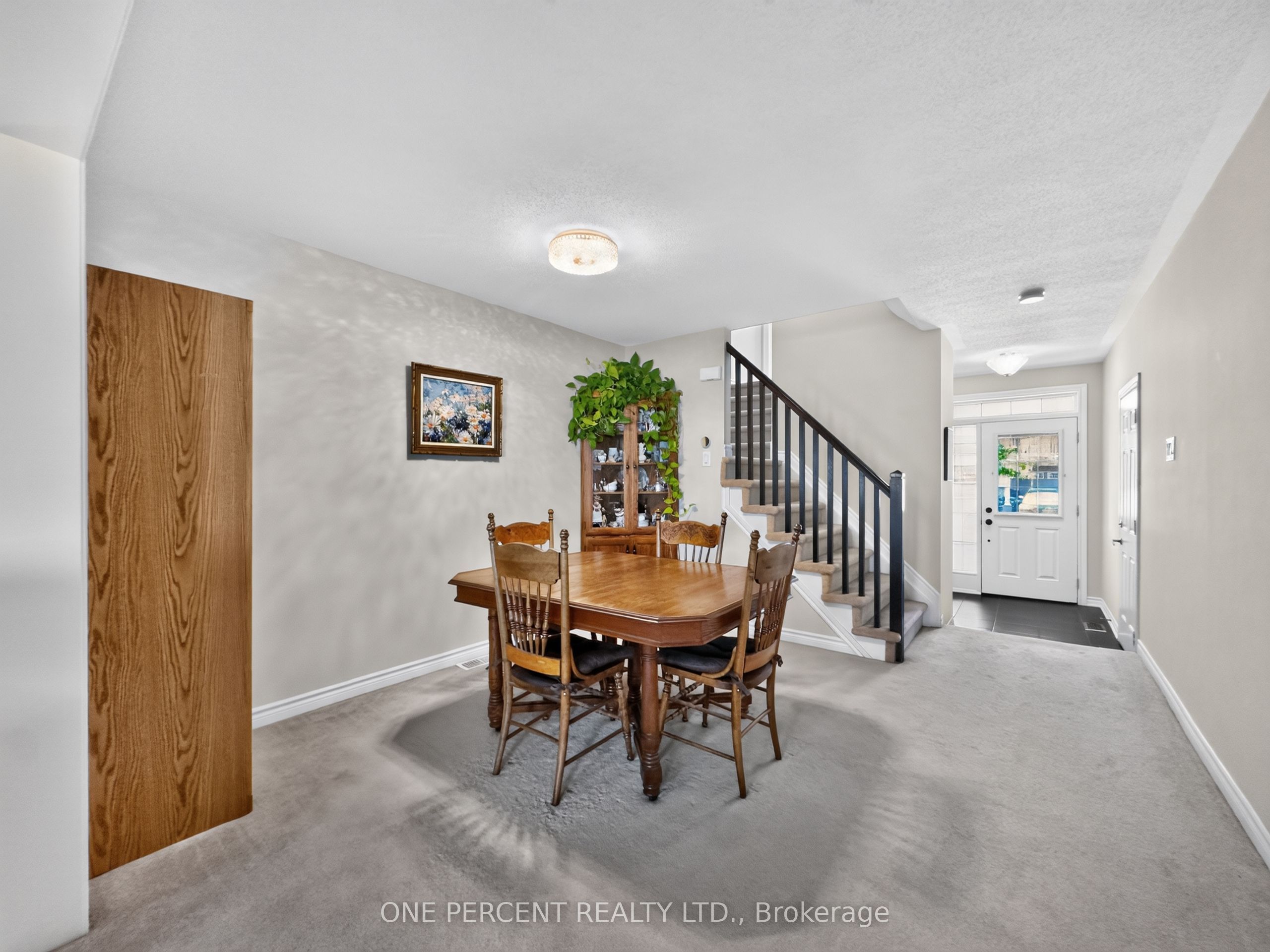 357 Sweet Grass Circle Property Photo 7