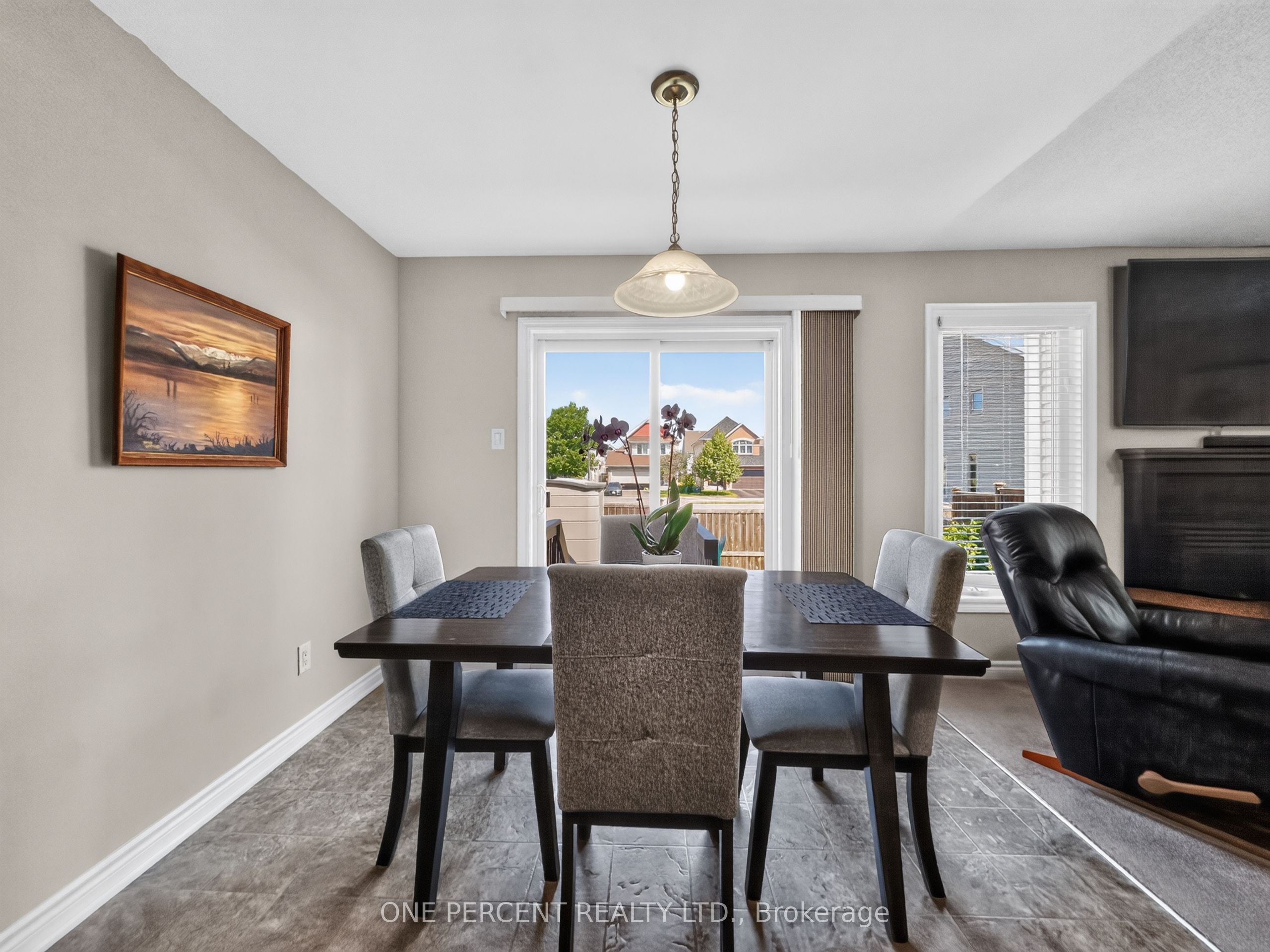 357 Sweet Grass Circle Property Photo 11