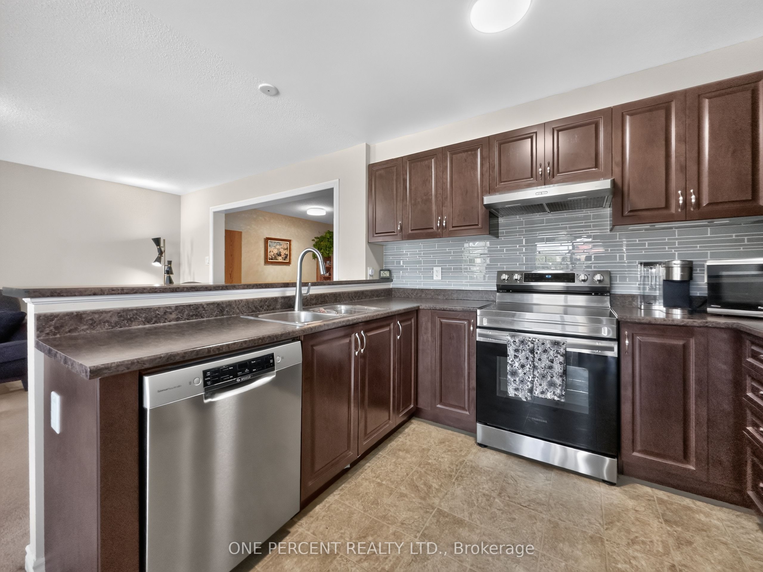 357 Sweet Grass Circle Property Photo 14