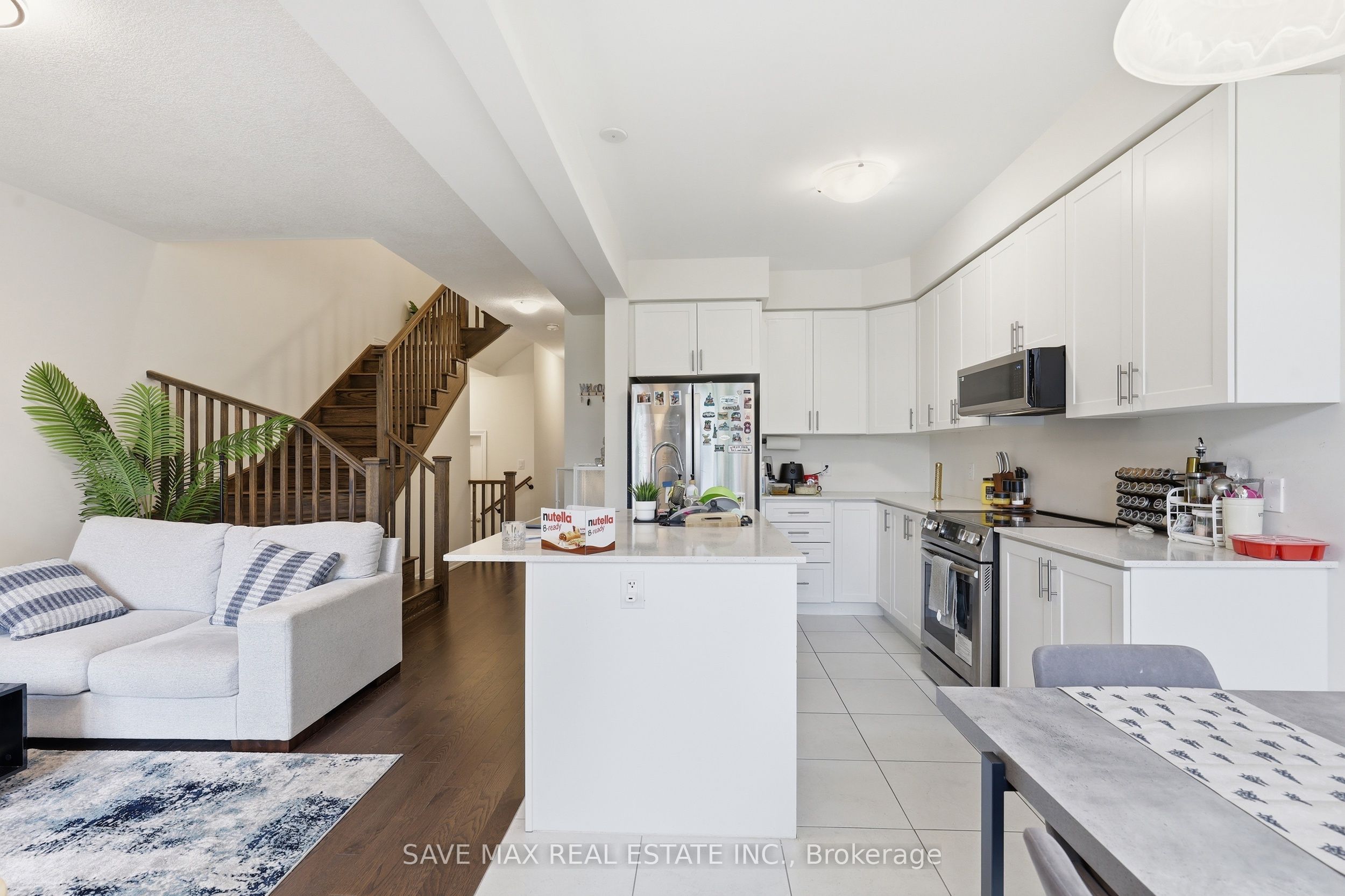 216 Broadacre Drive Property Photo 10