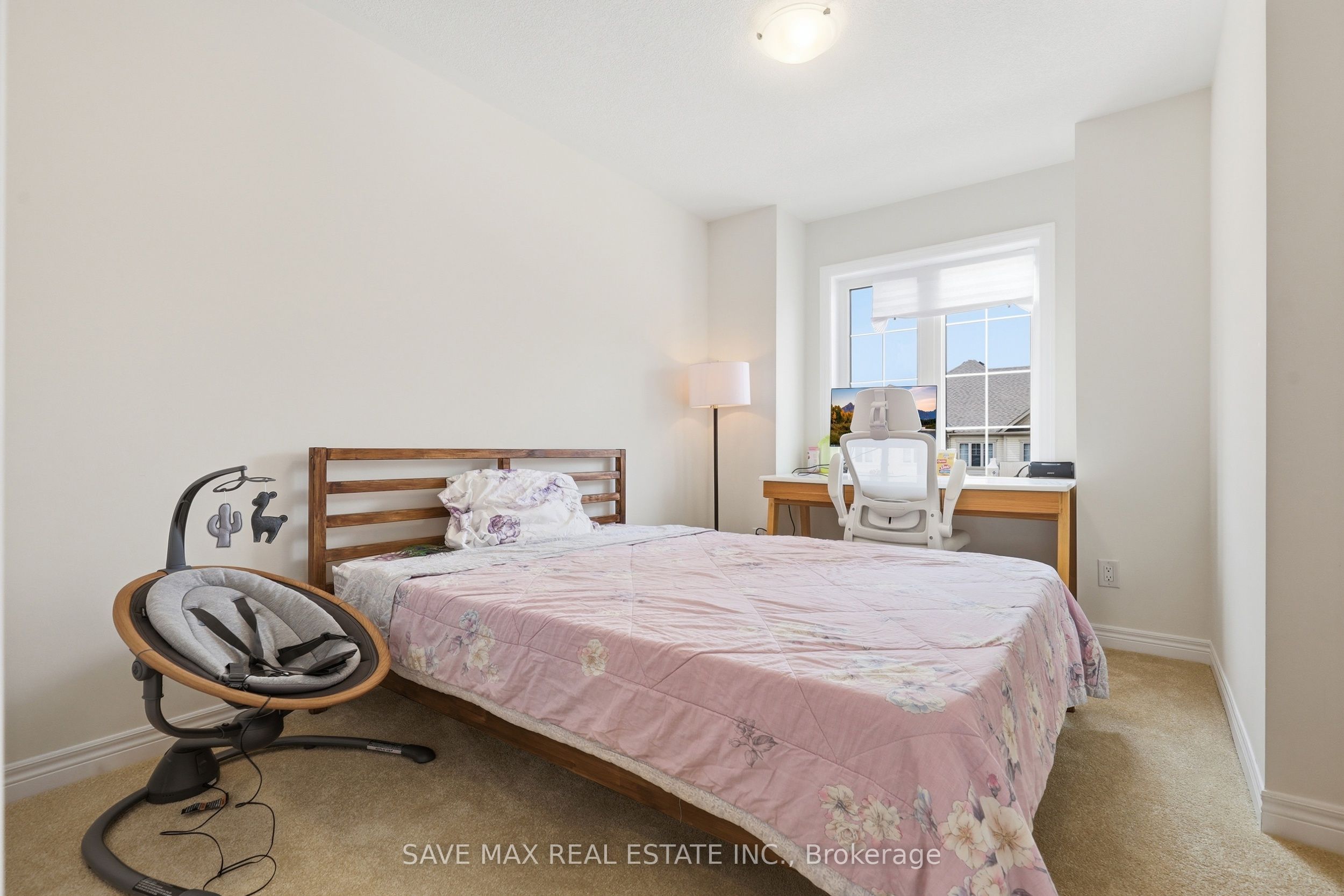 216 Broadacre Drive Property Photo 12