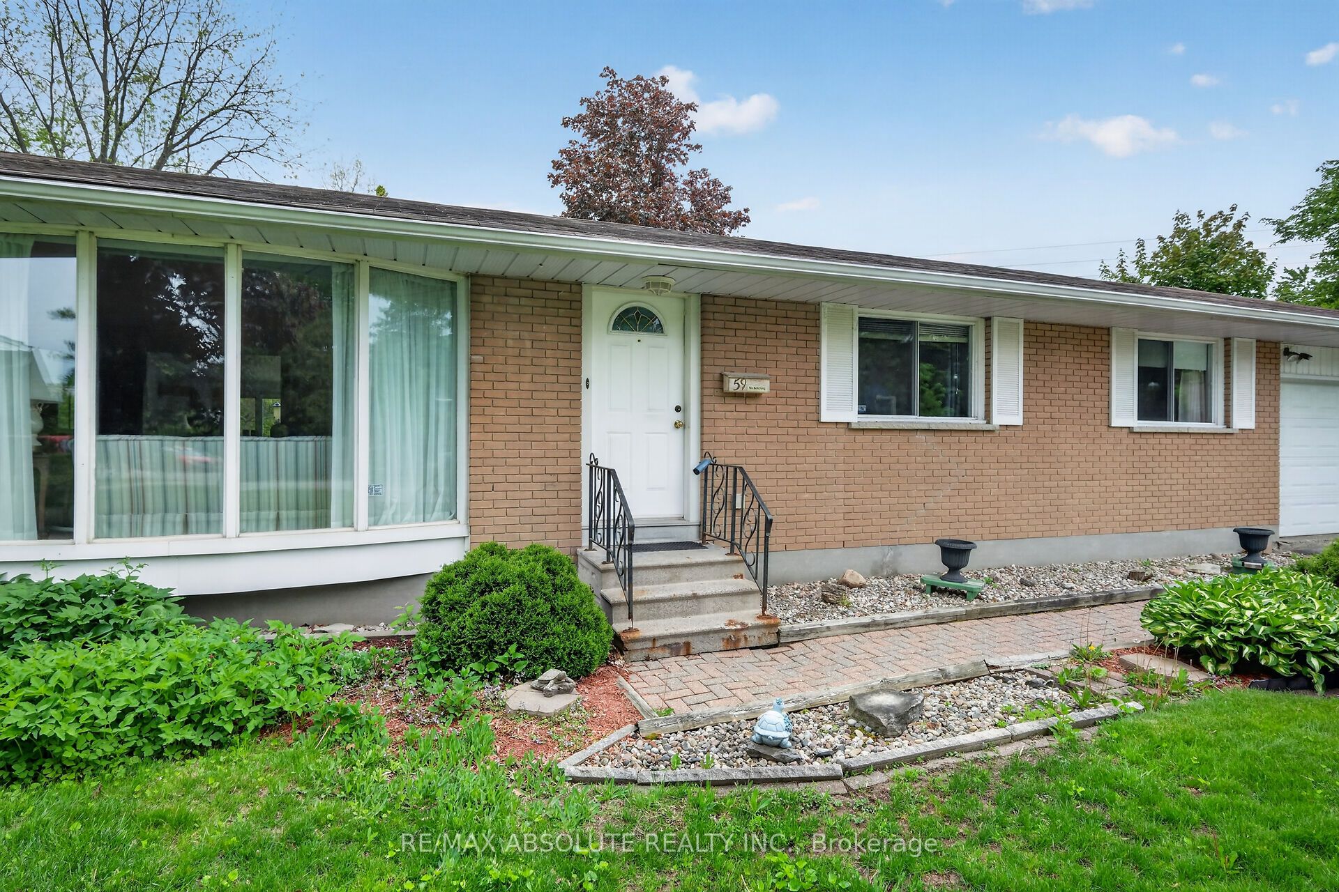 59 Evergreen Drive Property Photo 2