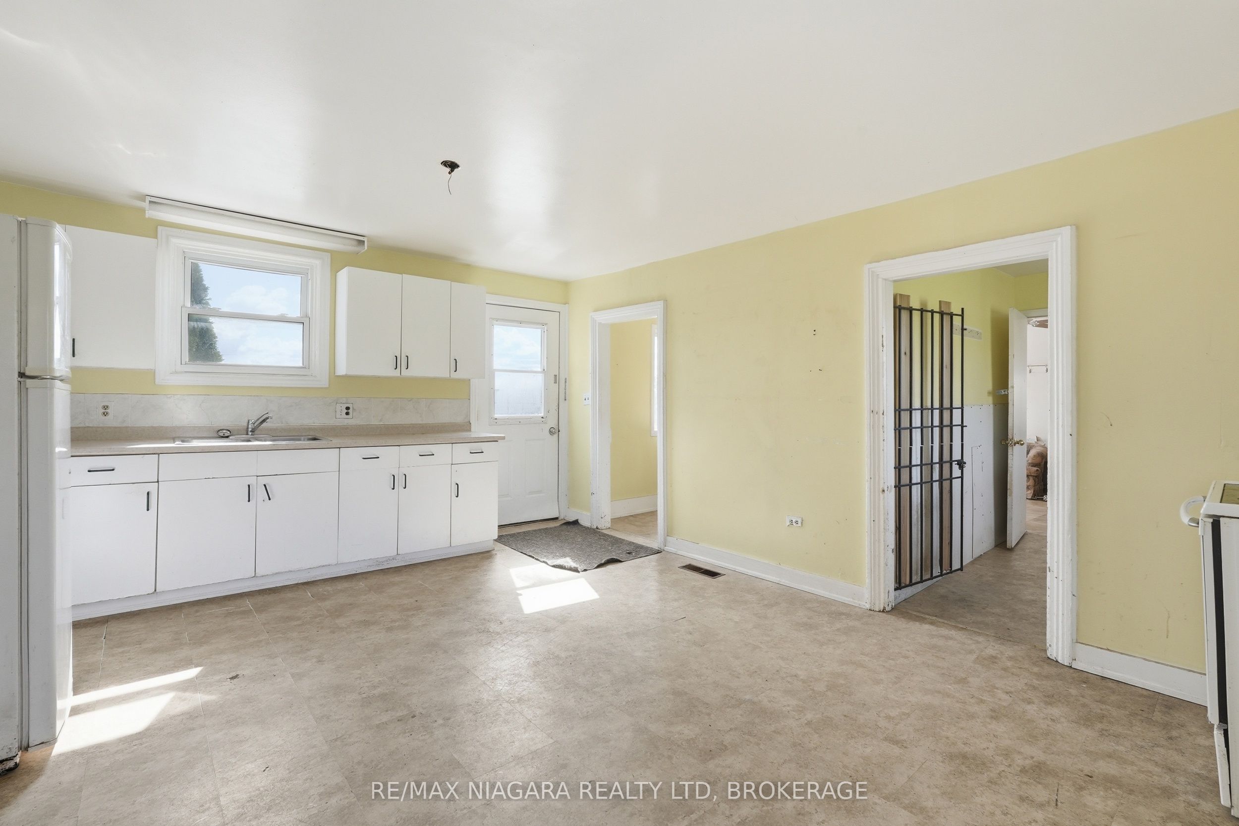 855 Line 1 Road Property Photo 20