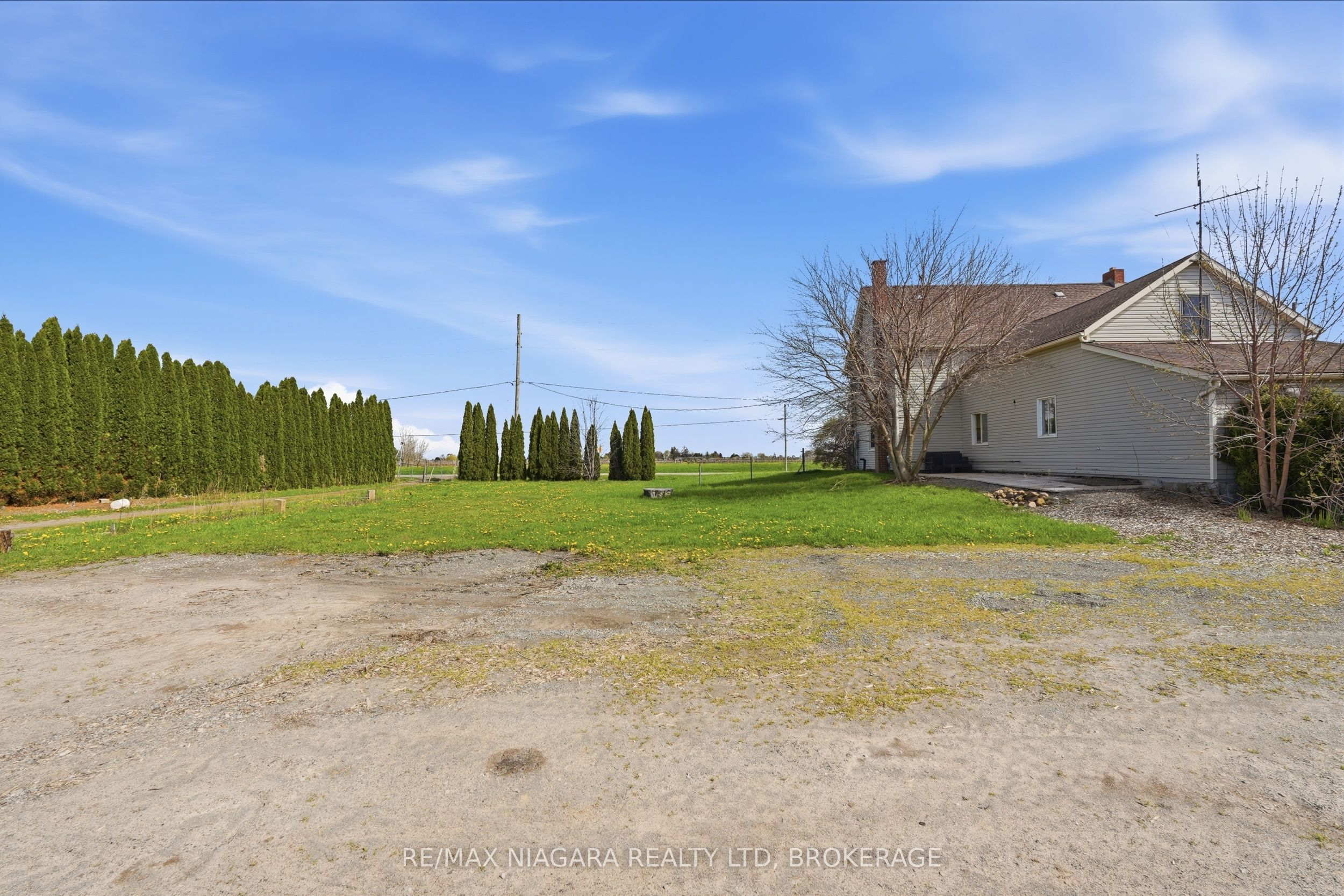 855 Line 1 Road Property Photo 33