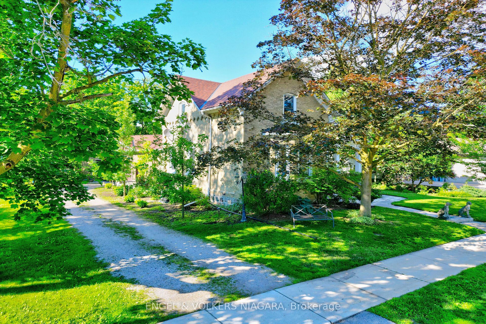 24 Mill Avenue Property Photo 3