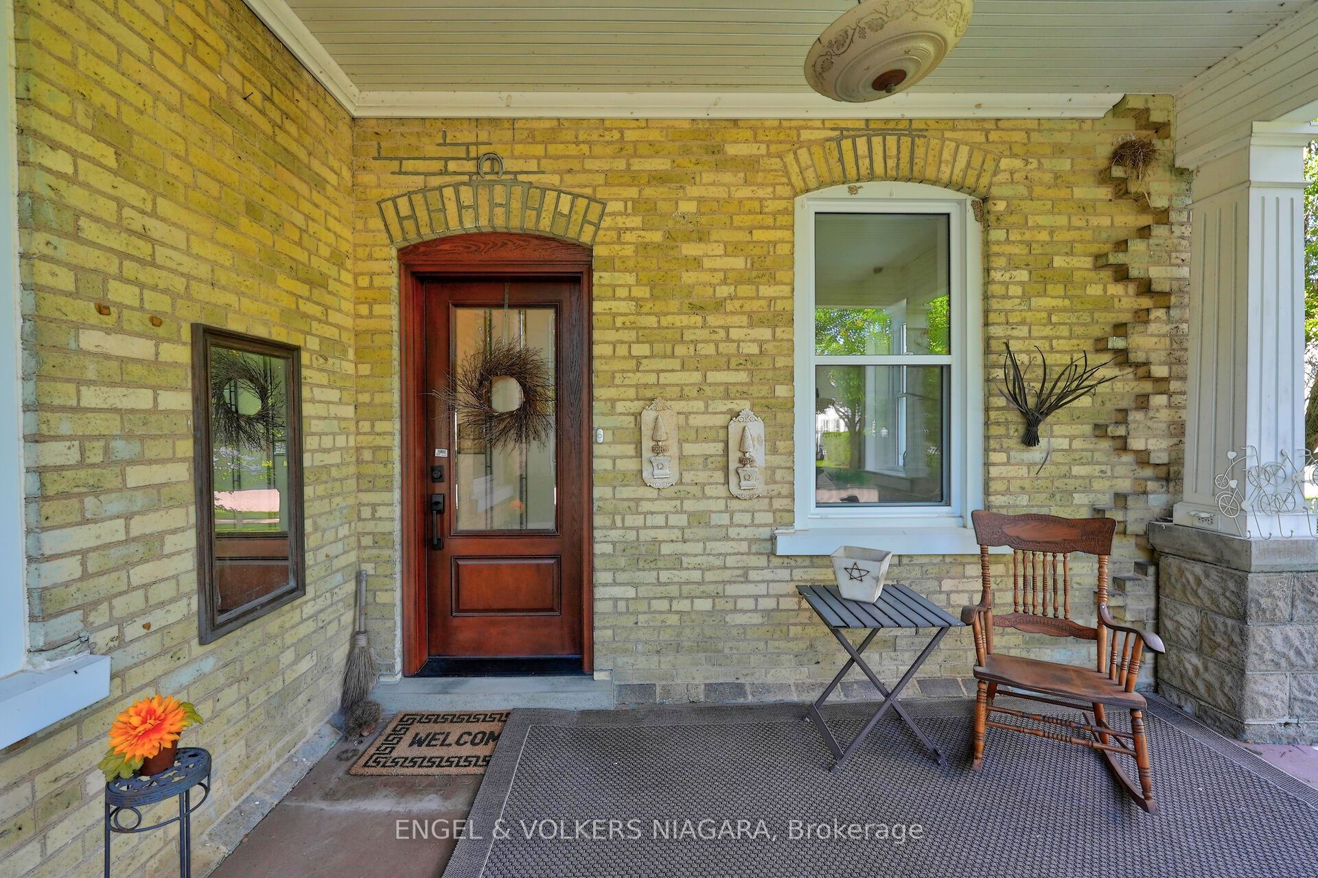 24 Mill Avenue Property Photo 6