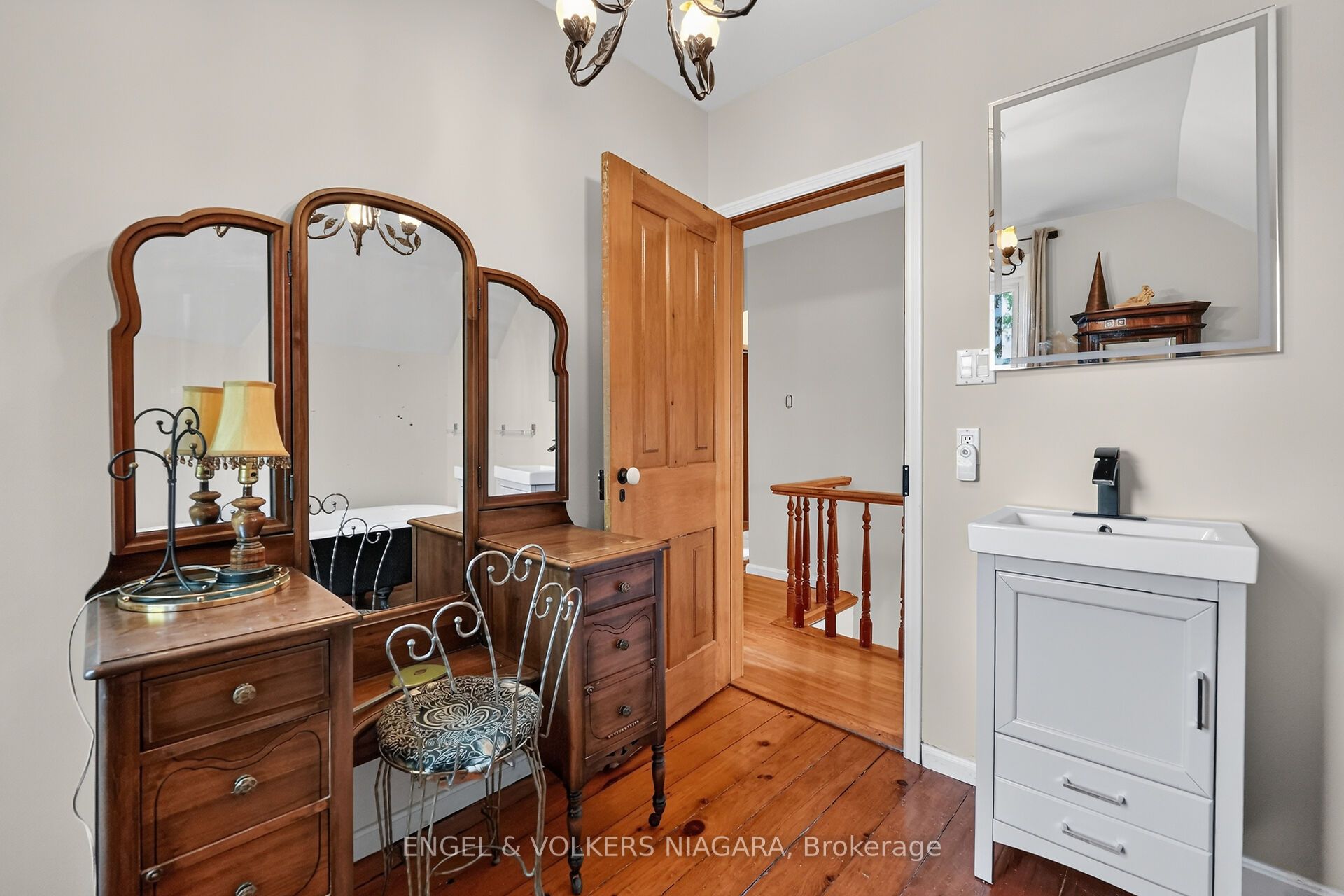 24 Mill Avenue Property Photo 32