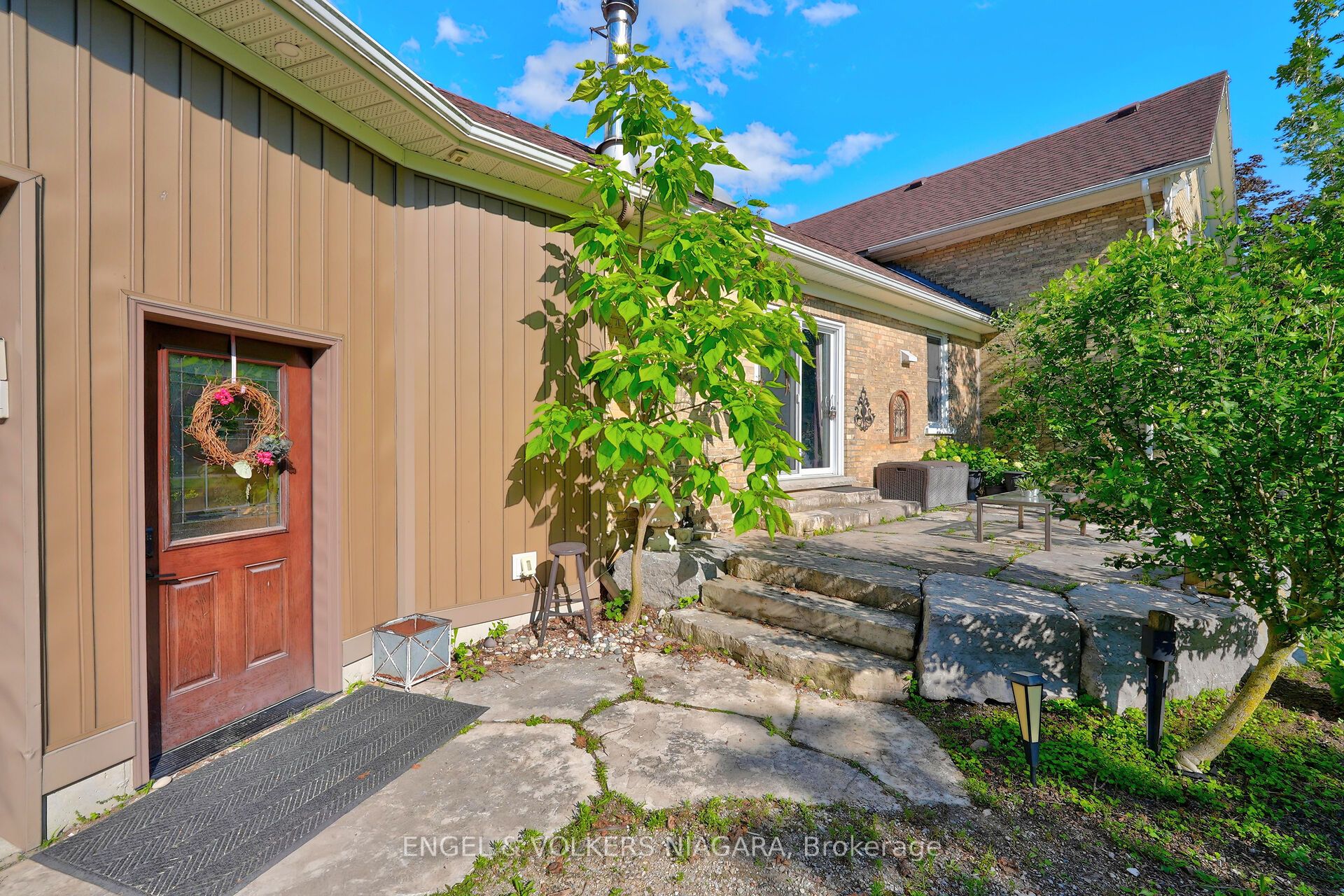 24 Mill Avenue Property Photo 40